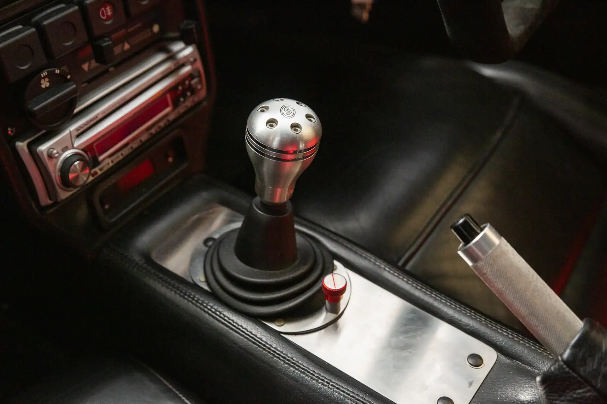 1998 UVA McLAren MR6 GTR-Sold