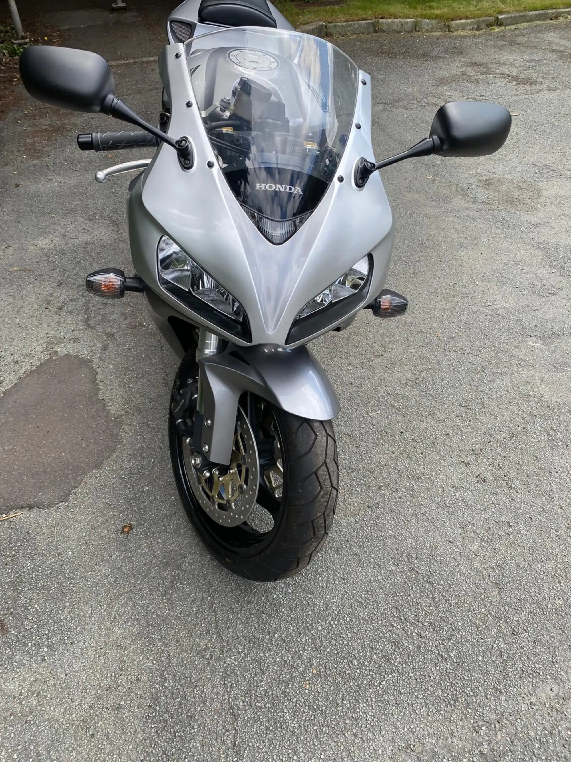 2006 Honda Fireblade CBR1000RR 998cc - Brand New-For Sale