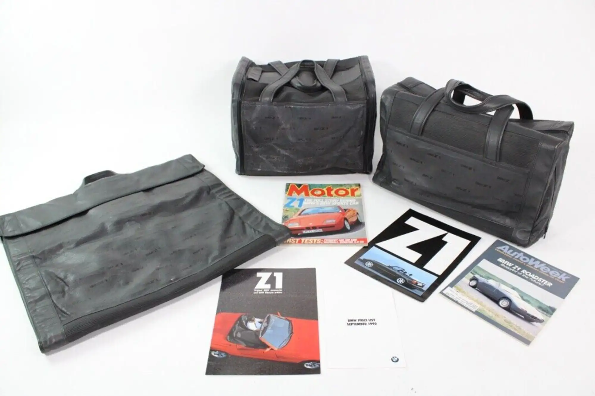 1989-91 OEM BMW Z1 Complete Three-Piece Fitted Luggage Set-For Sale