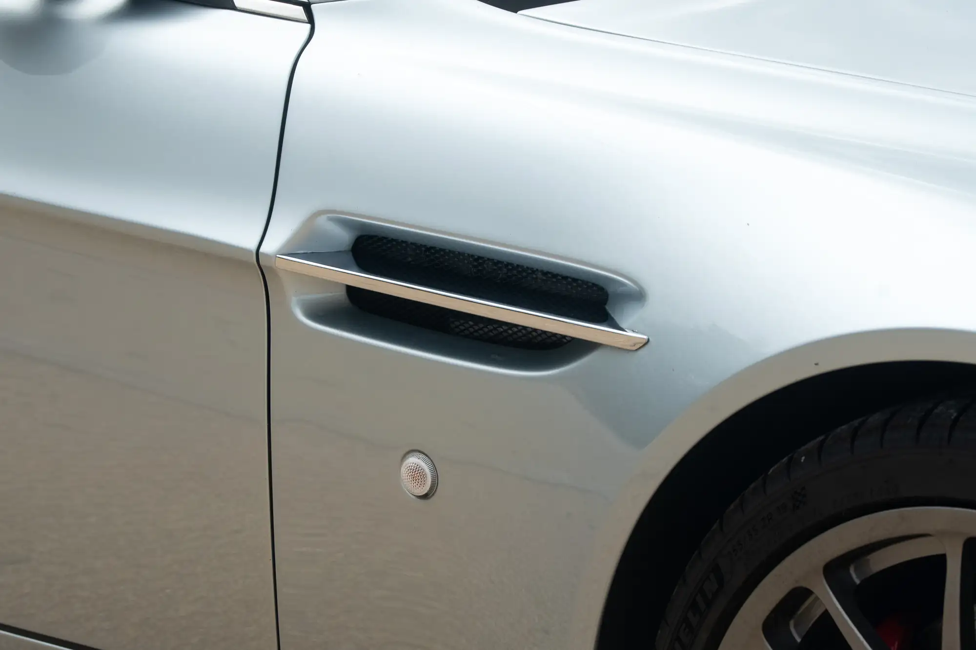 2006 Prodrive Aston Martin V8 Vantage - Manual-For Sale