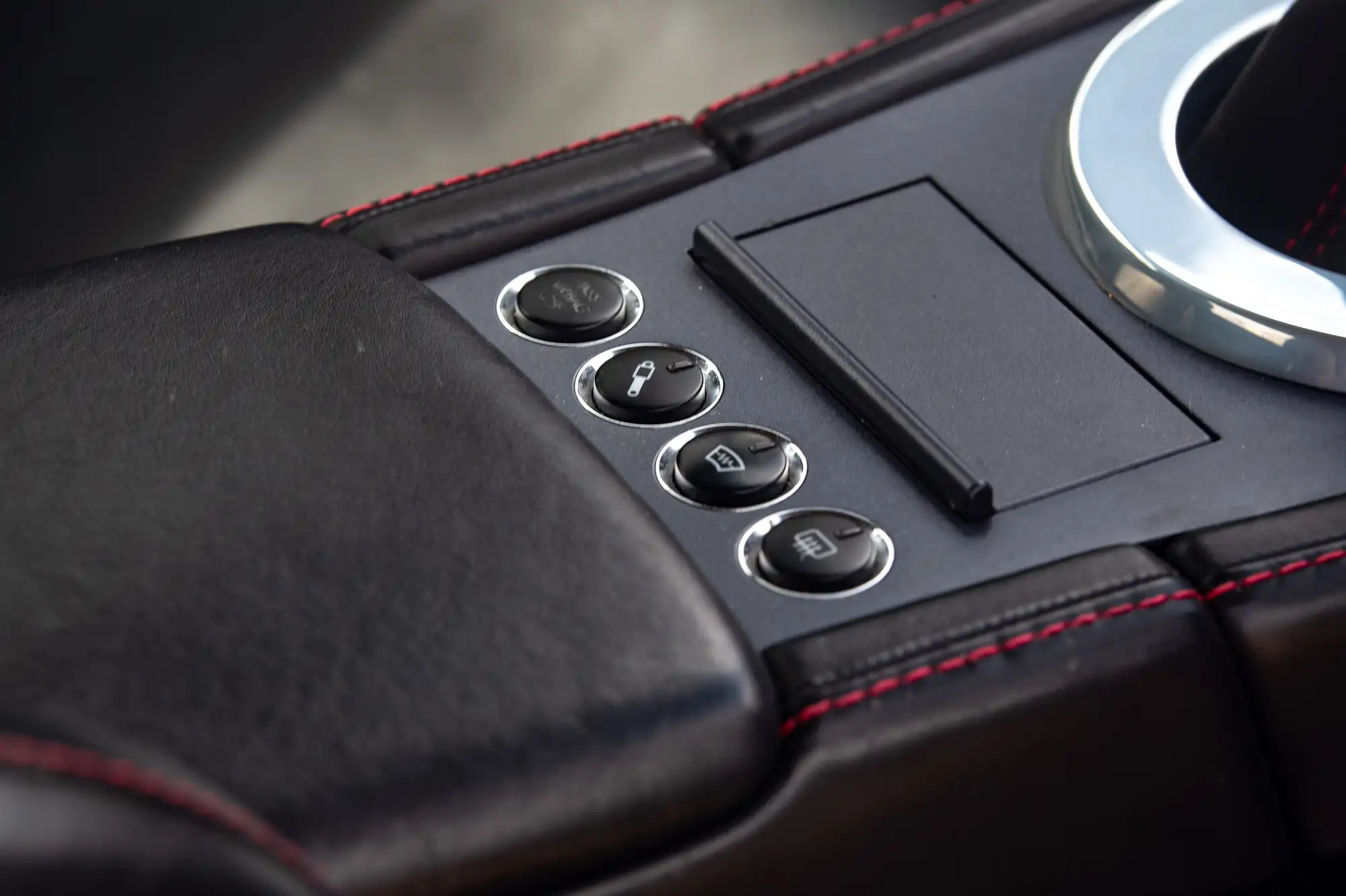 2006 Prodrive Aston Martin V8 Vantage - Manual-For Sale