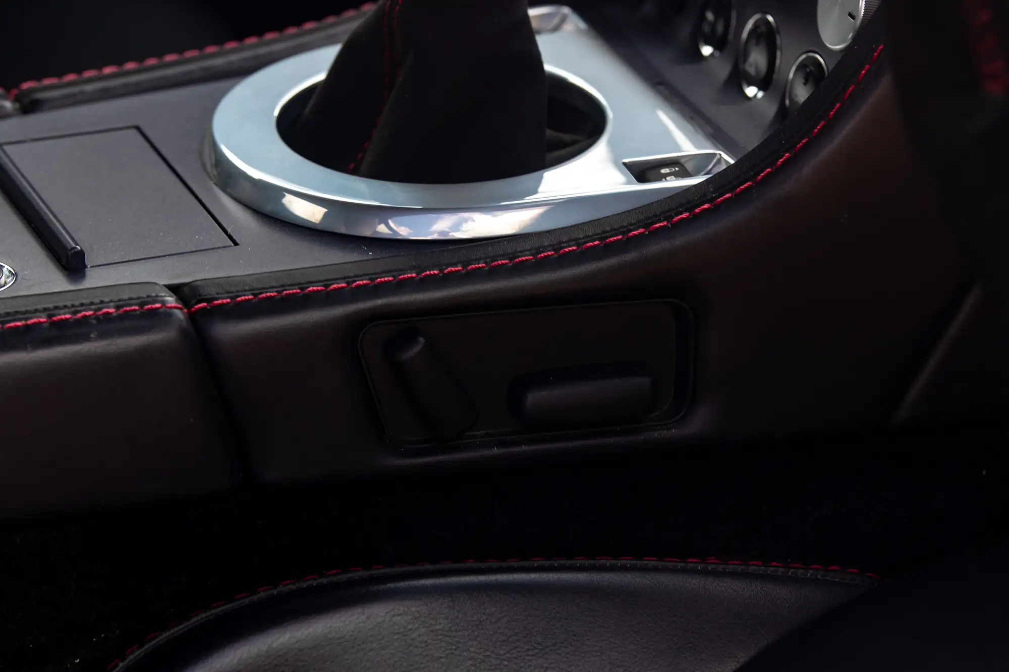 2006 Prodrive Aston Martin V8 Vantage - Manual-For Sale