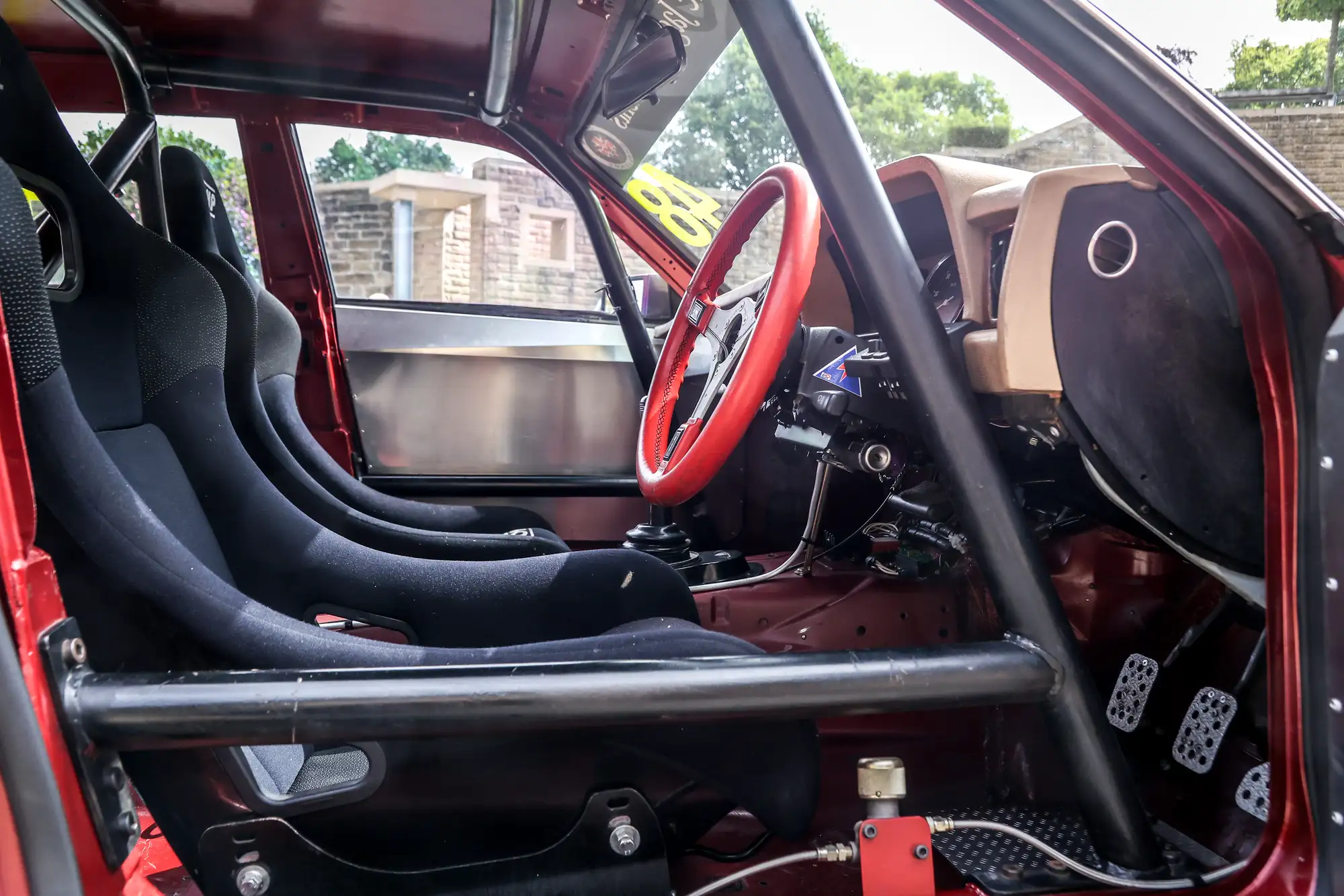 1994 Jaguar XJ40 Race Car -Sold