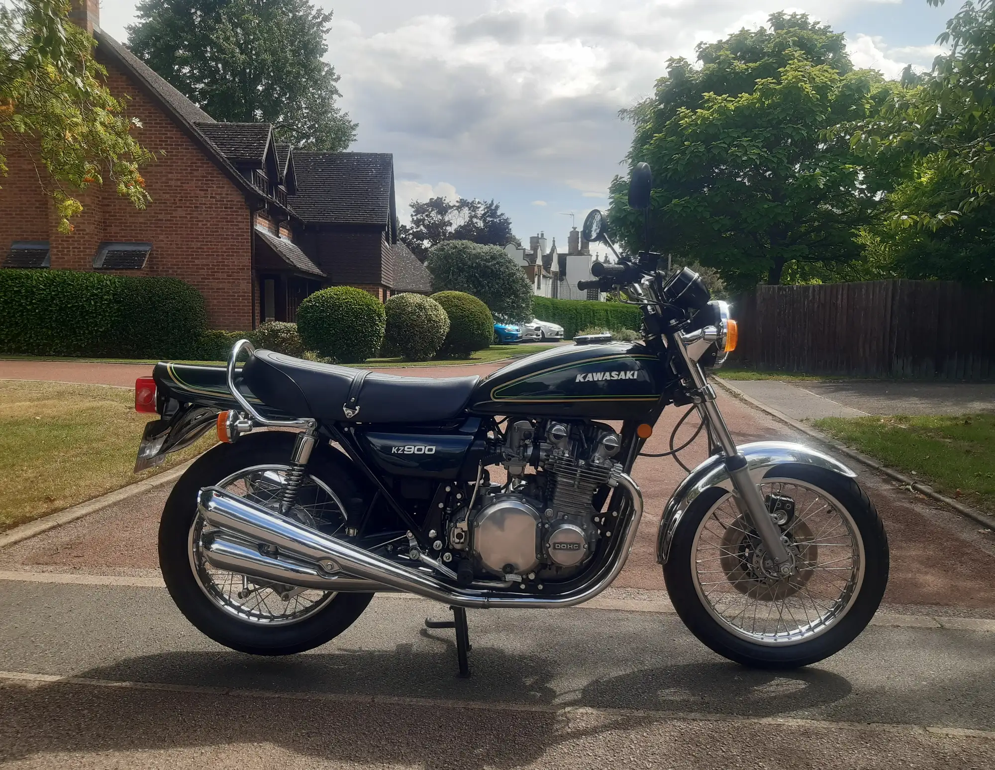 KZ900 Kawasaki 0 A4 - LTD KAWASAKI Z750 A5 バッテリーブラケット
