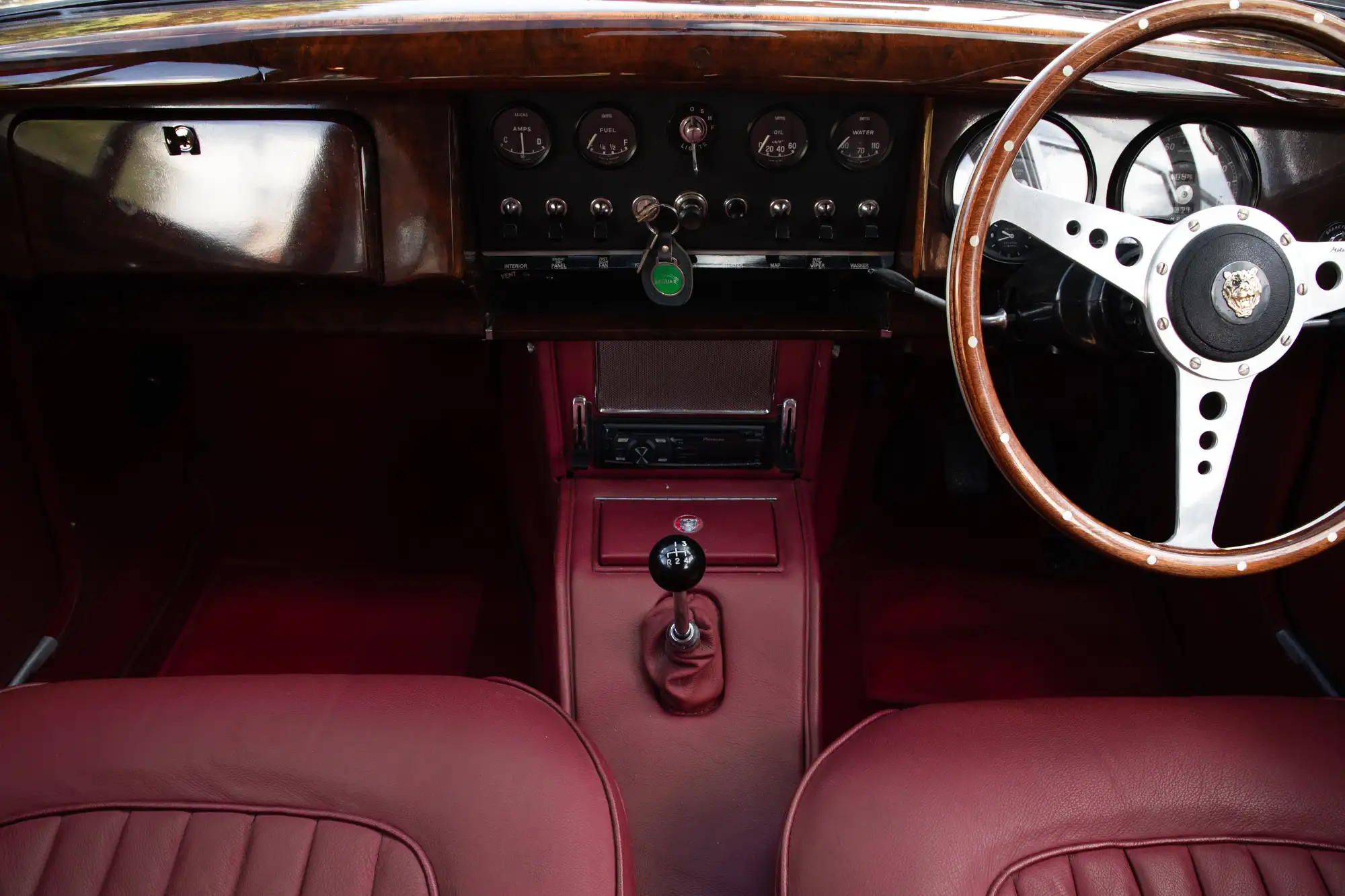 1968 Jaguar 340 (Manual Overdrive)-For Sale