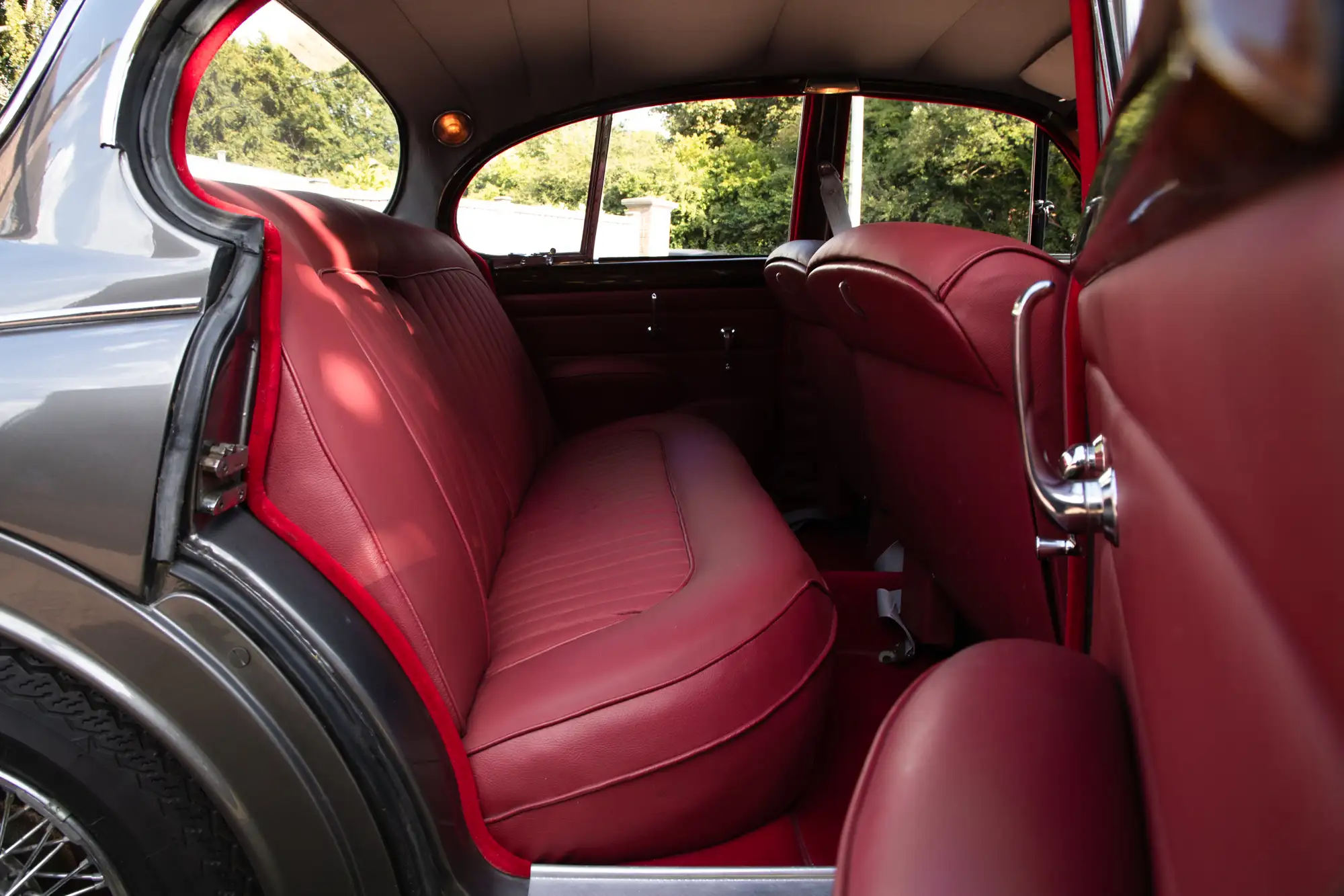 1968 Jaguar 340 (Manual Overdrive)-For Sale