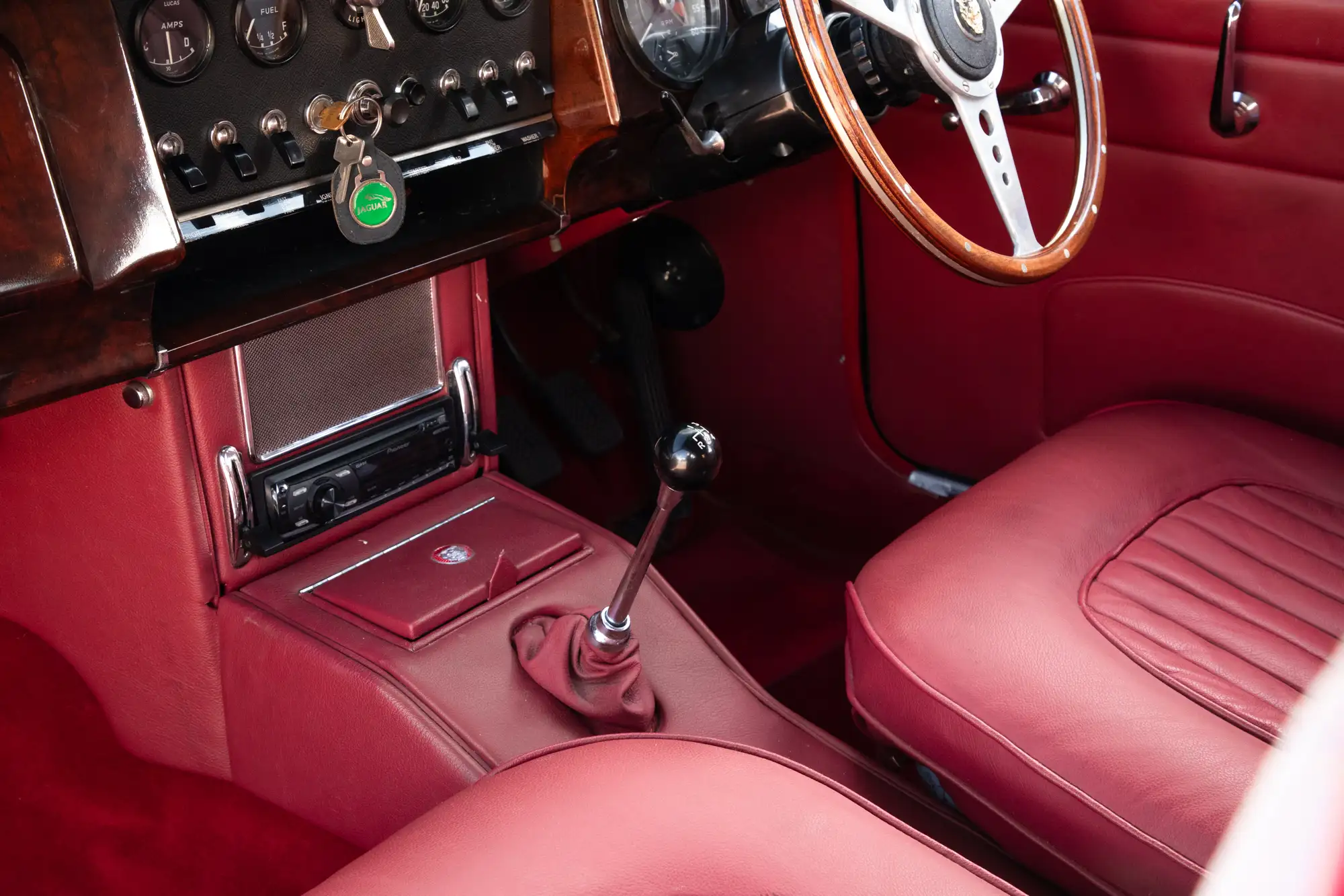 1968 Jaguar 340 (Manual Overdrive)-For Sale