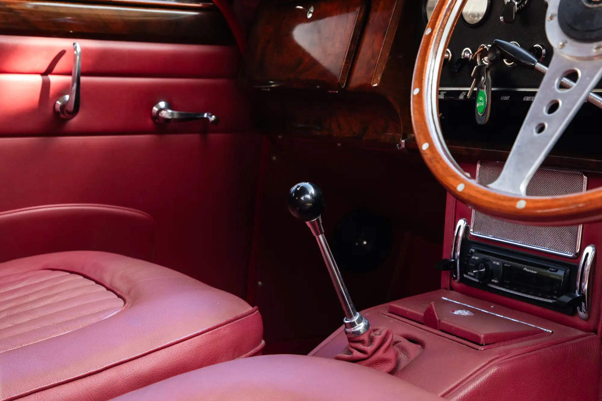 1968 Jaguar 340 (Manual Overdrive)-For Sale