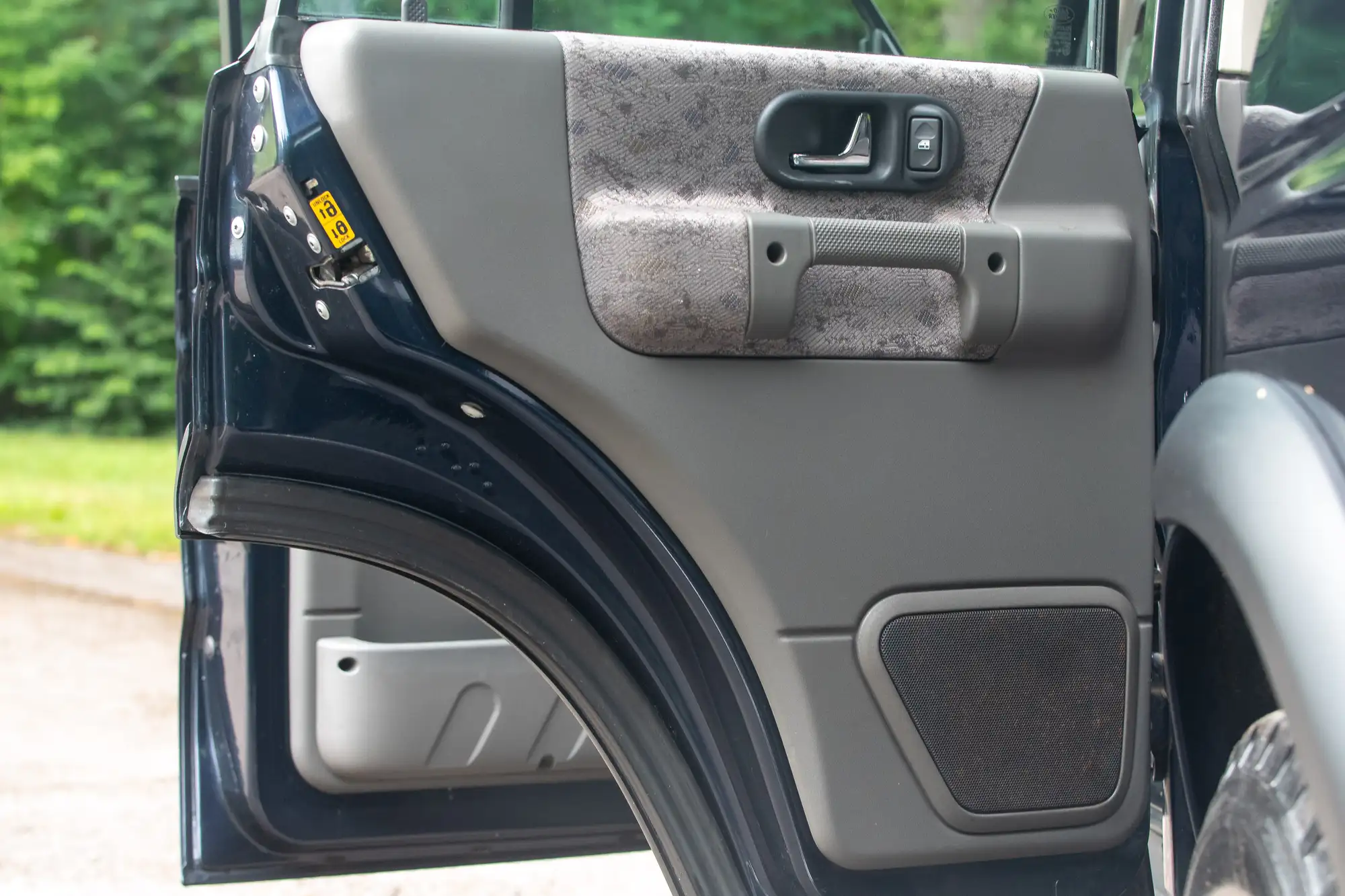 2000 Land Rover Discovery 2 - 24,000 Miles-For Sale
