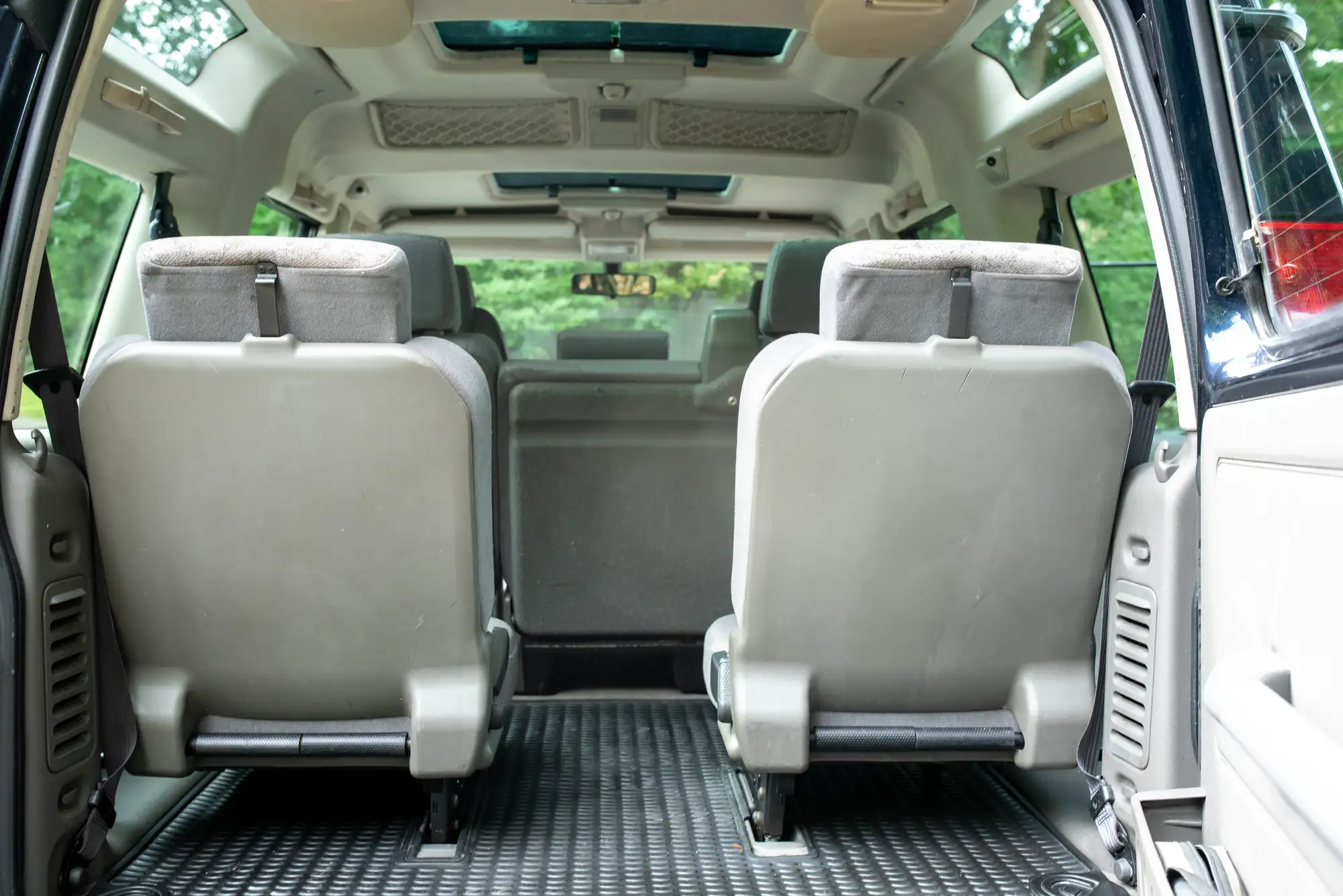 2000 Land Rover Discovery 2 - 24,000 Miles-For Sale