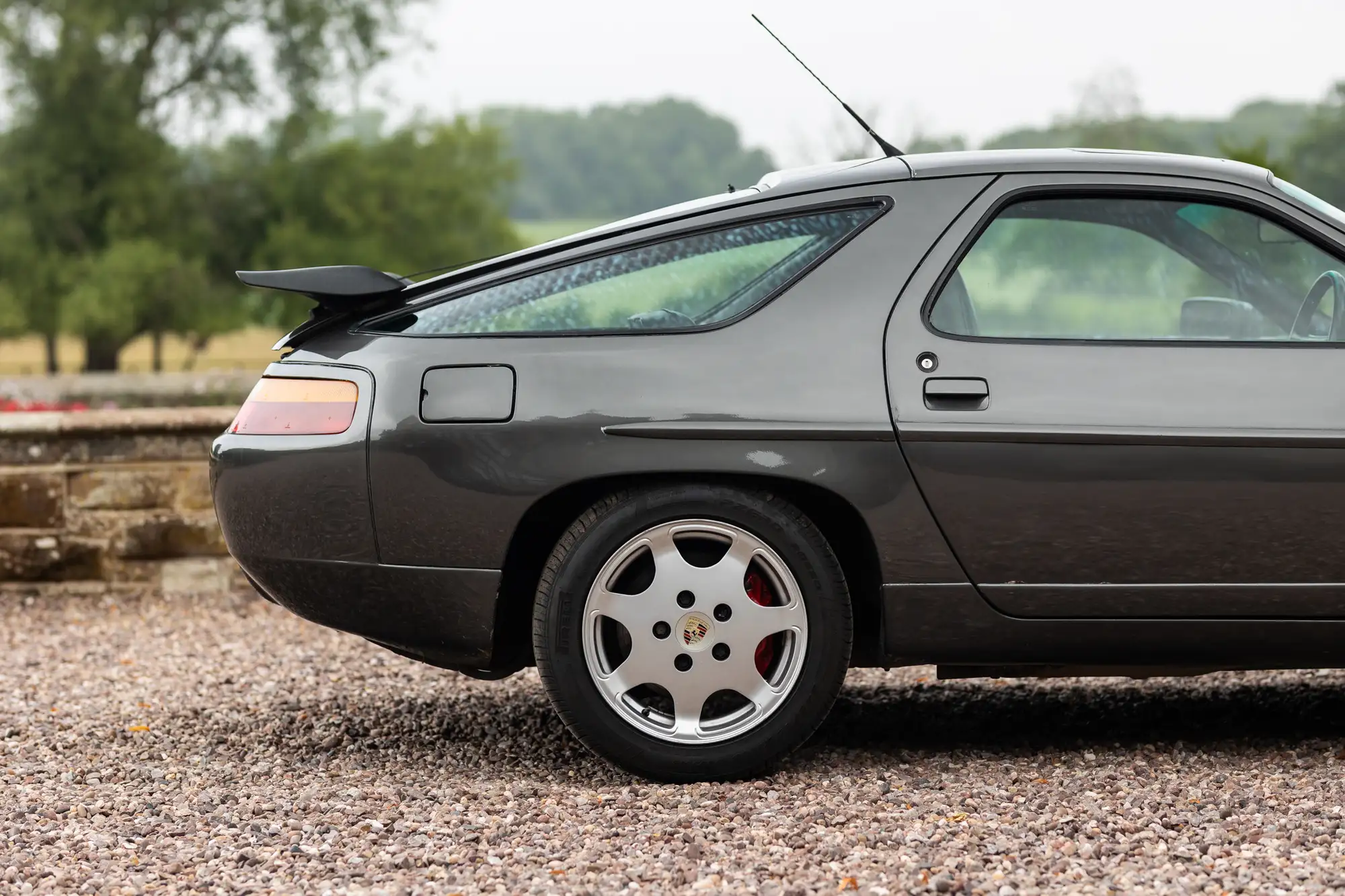 1989 Porsche 928 GT-Sold