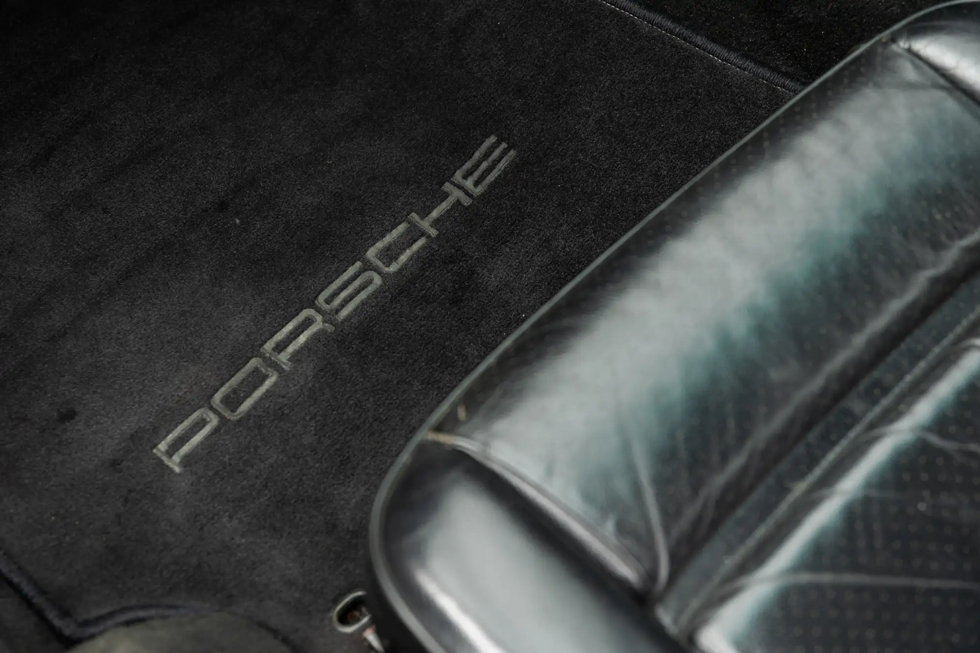 1989 Porsche 928 GT-Sold