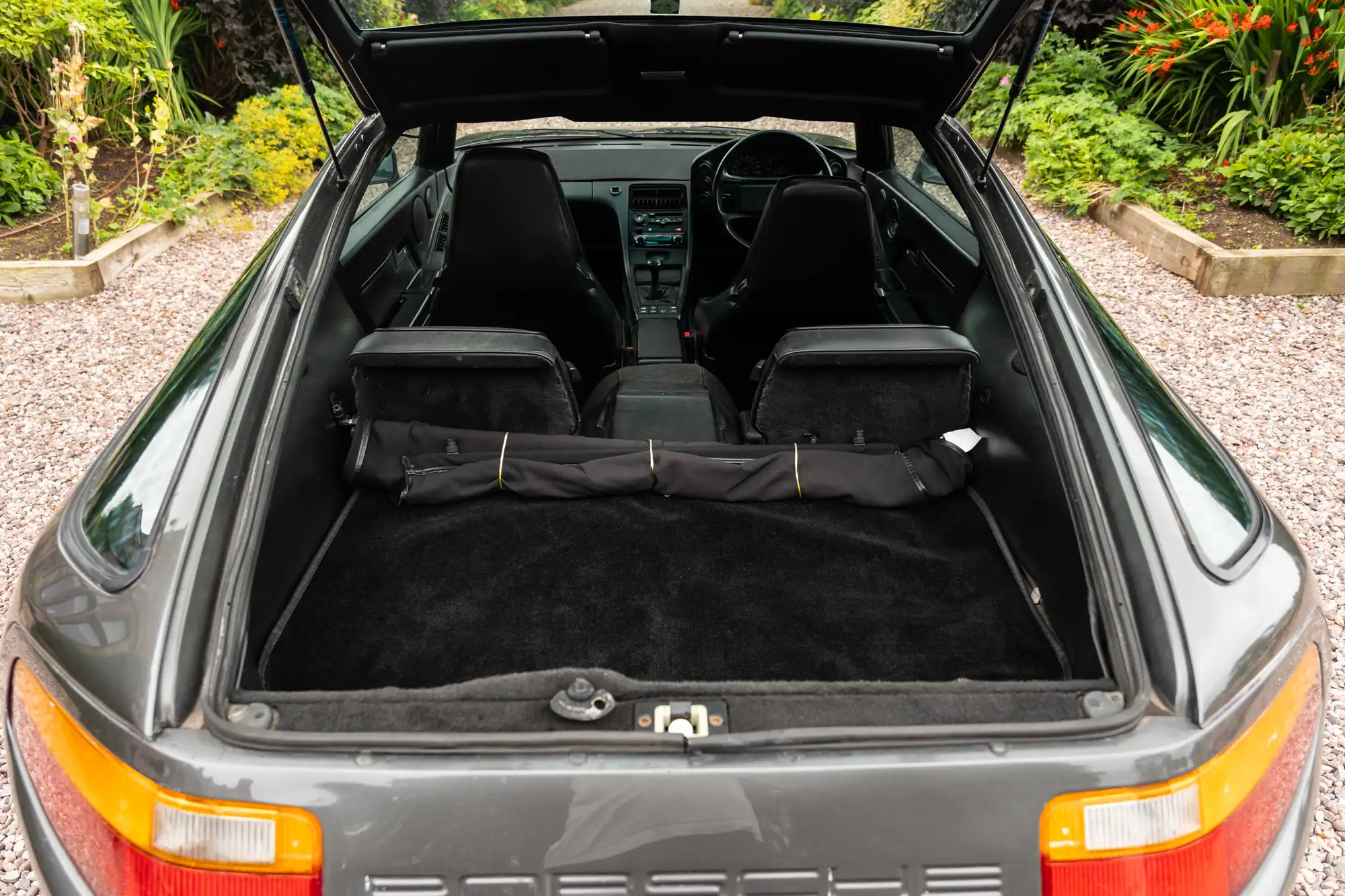1989 Porsche 928 GT-Sold