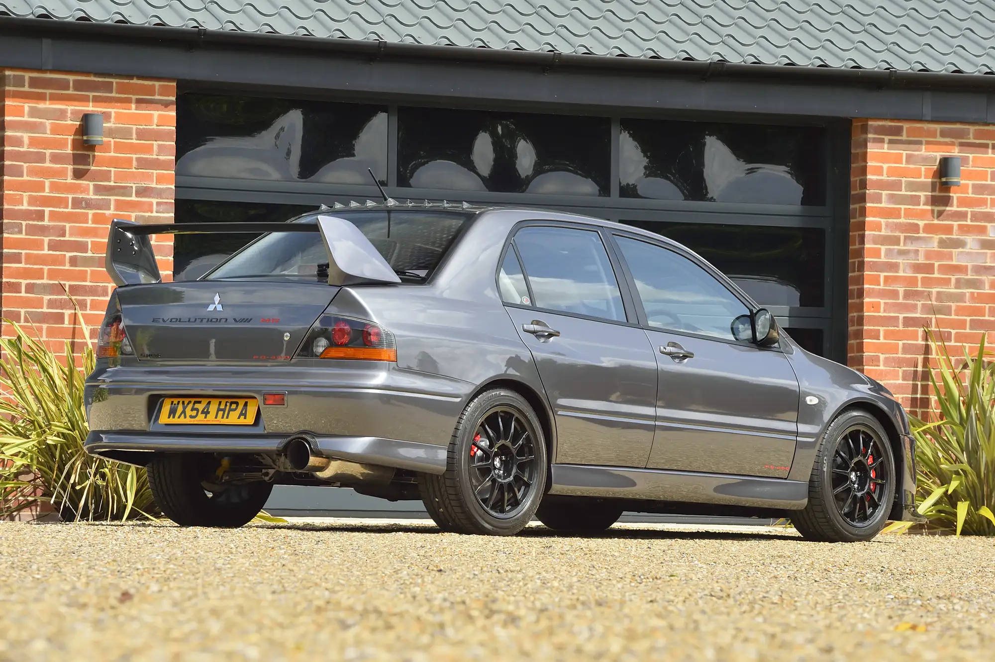 2004 Mitsubishi Lancer Evo VIII FQ 400-Sold