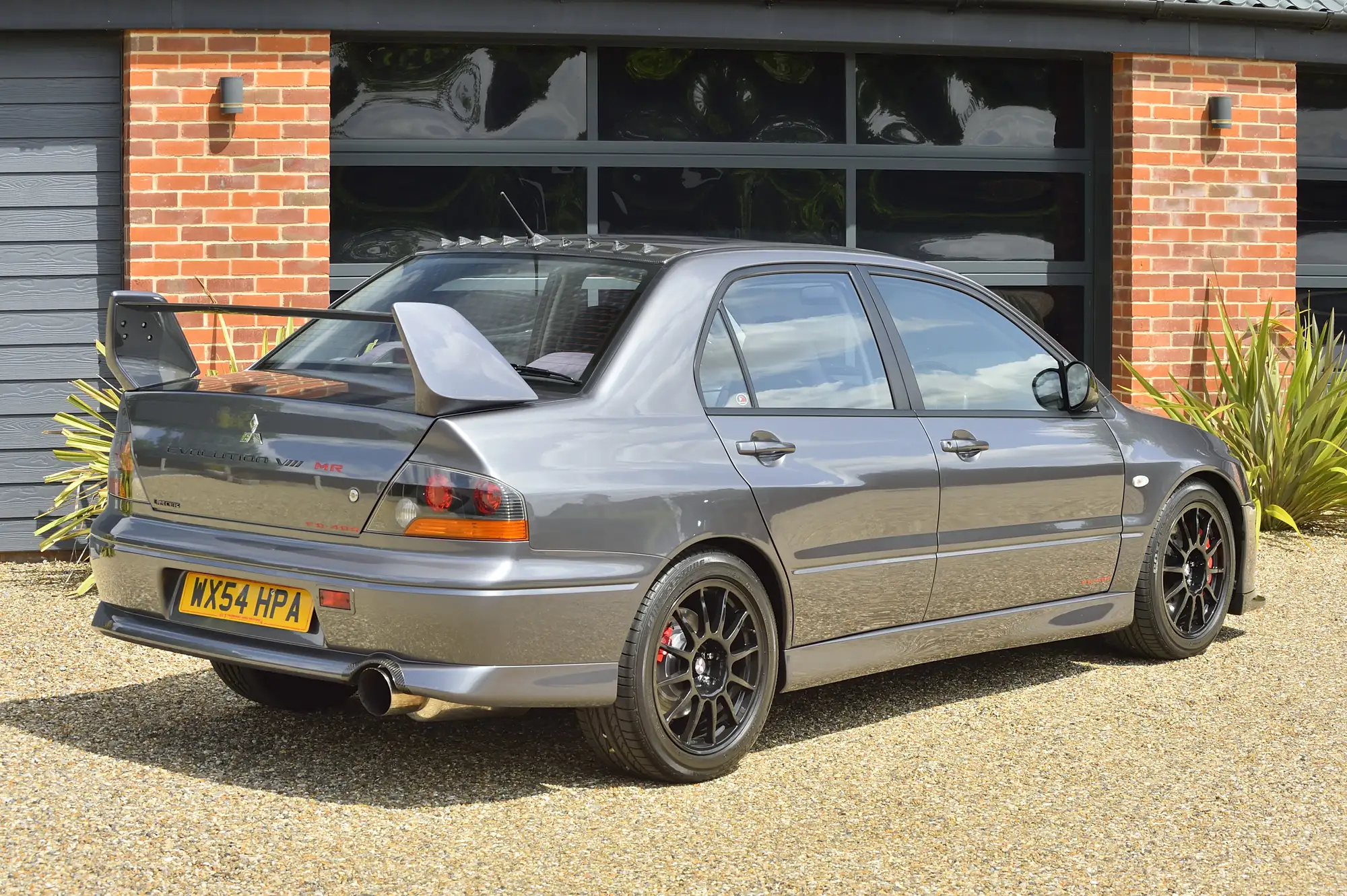 2004 Mitsubishi Lancer Evo VIII FQ 400-Sold