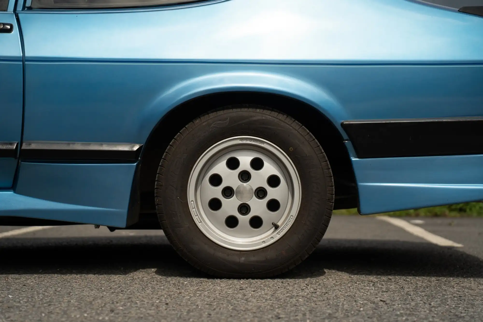 1982 Ford Capri 2.8 Base-For Sale