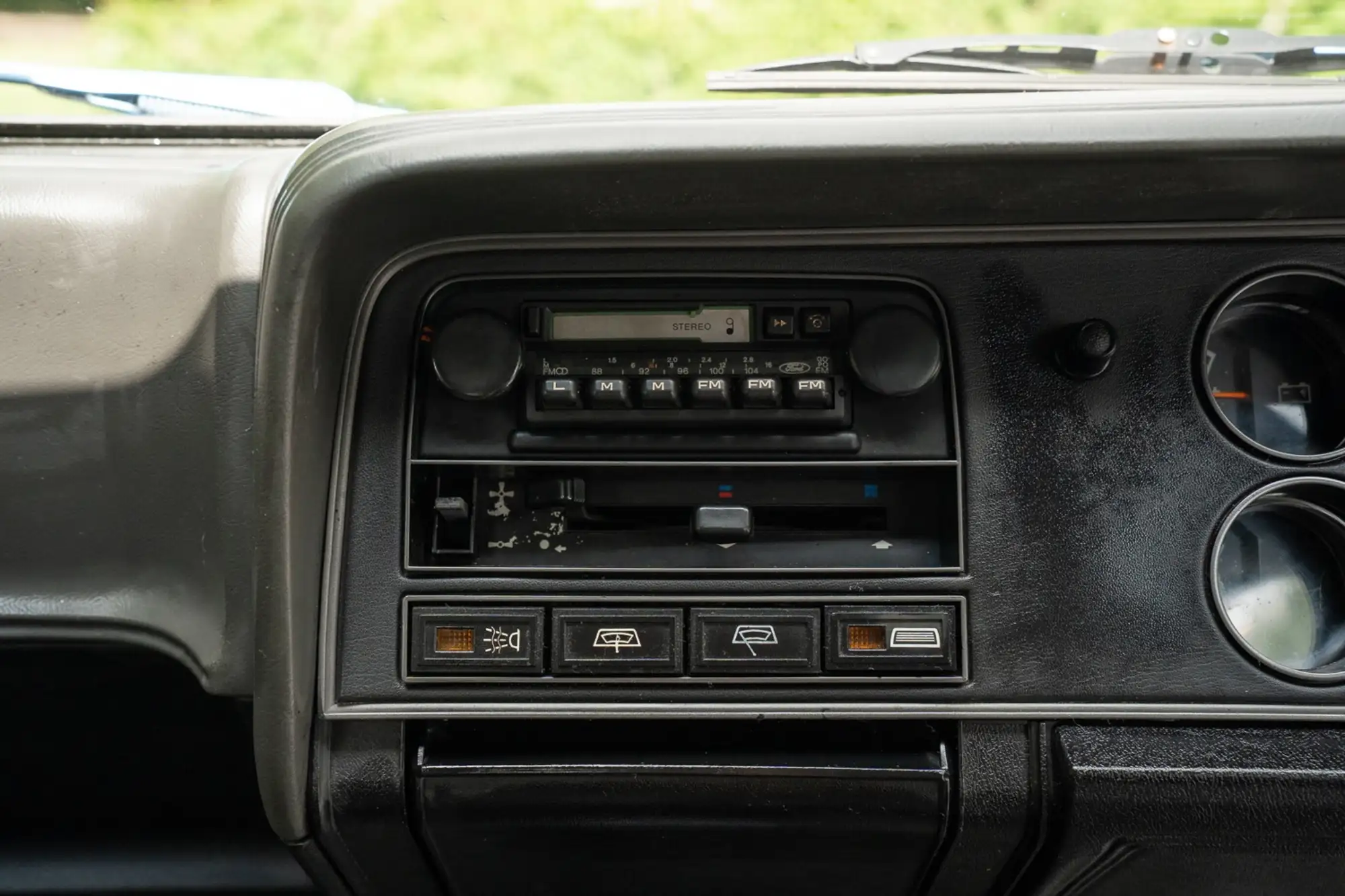 1982 Ford Capri 2.8 Base-For Sale