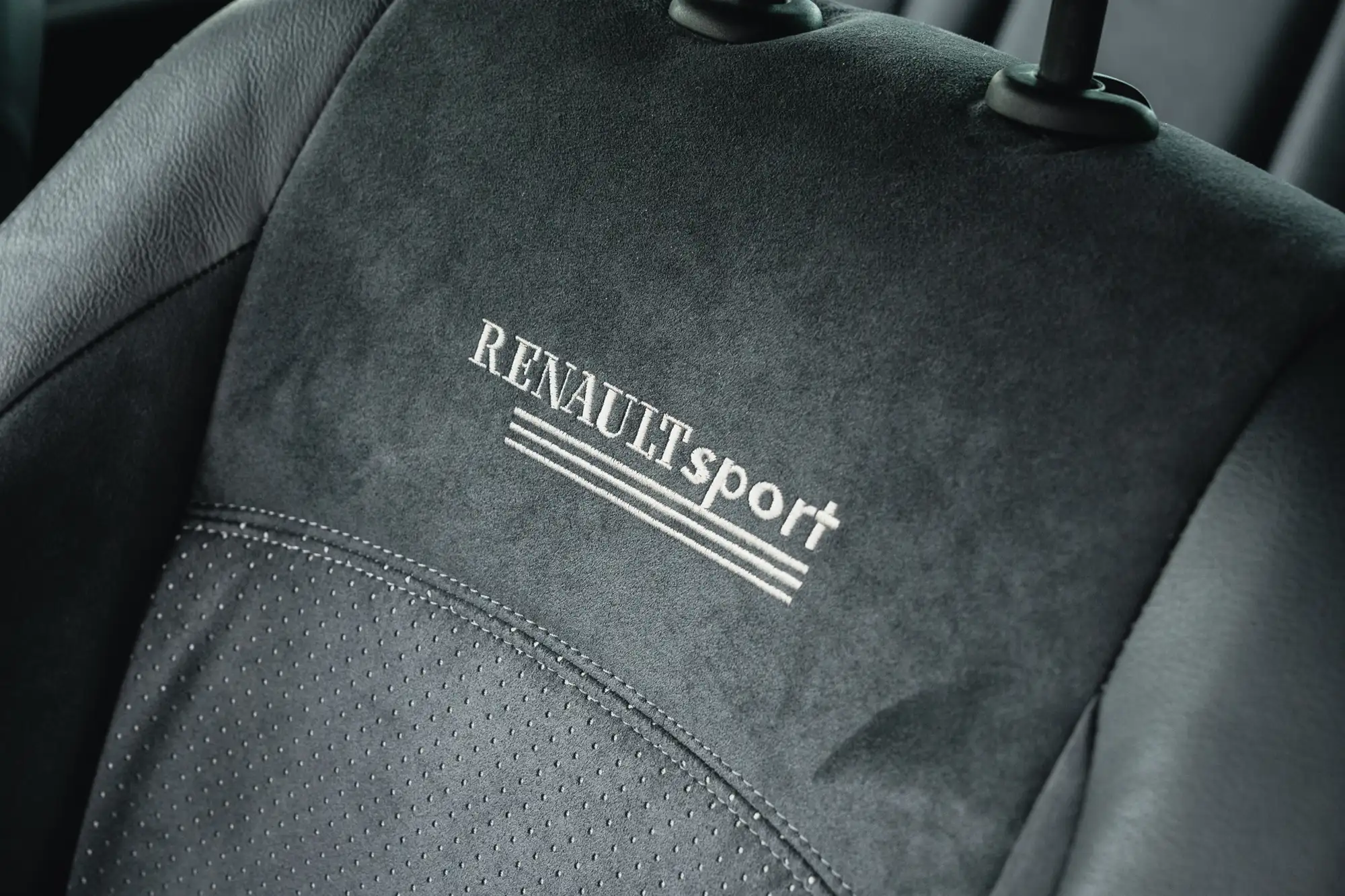 2004 Renault Clio 182 2.0 16V-Sold