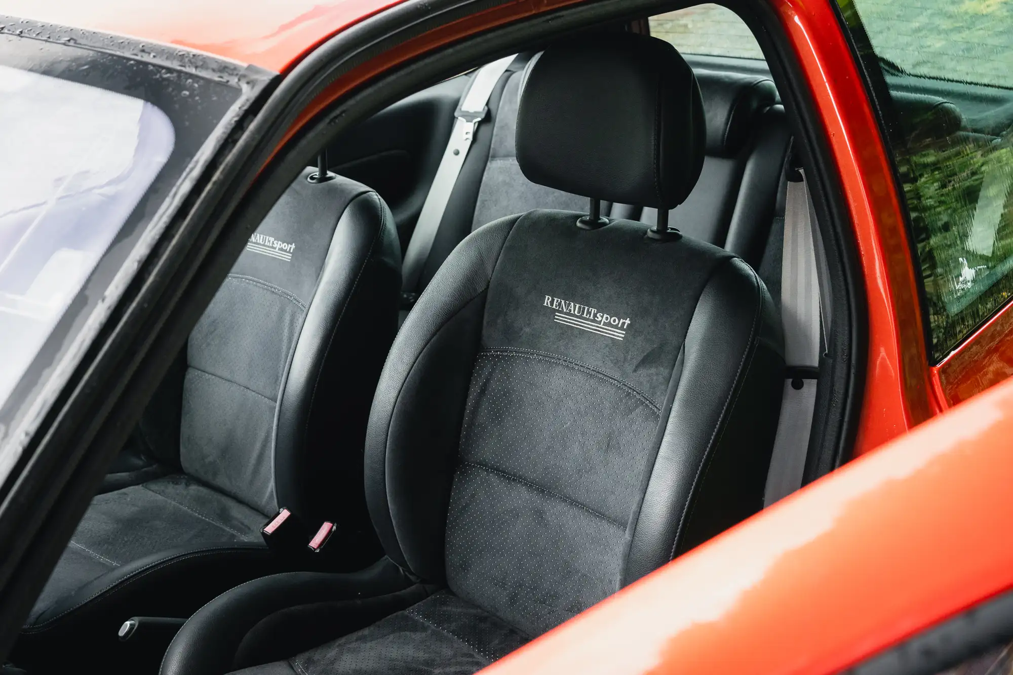 2004 Renault Clio 182 2.0 16V-Sold