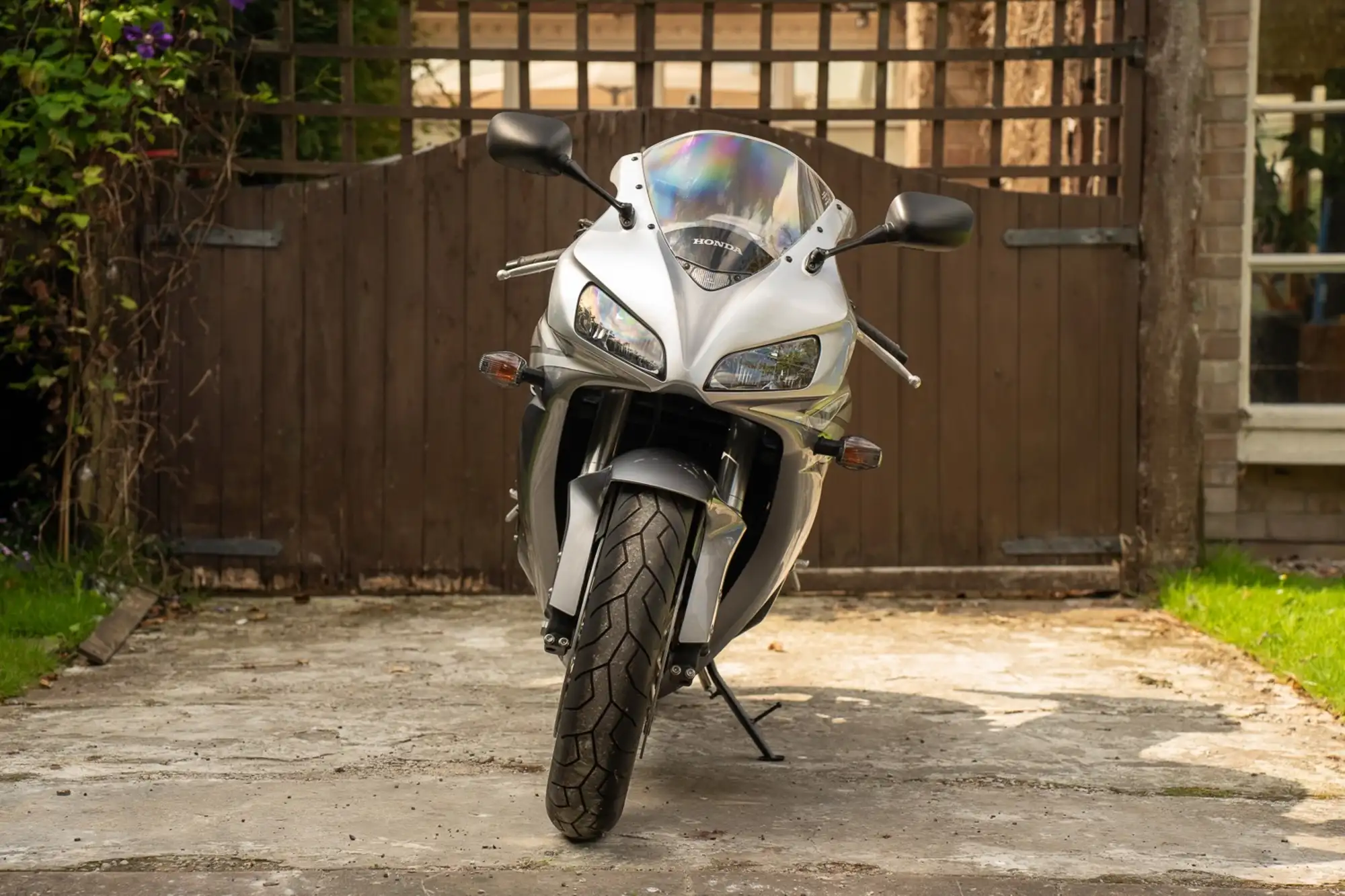 2006 Honda FireBlade CBR1000RR 998cc - Brand New and Unused-For Sale