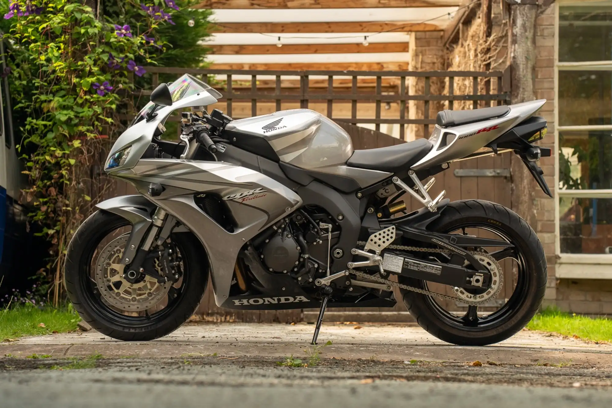 2006 Honda FireBlade CBR1000RR 998cc - Brand New and Unused-For Sale