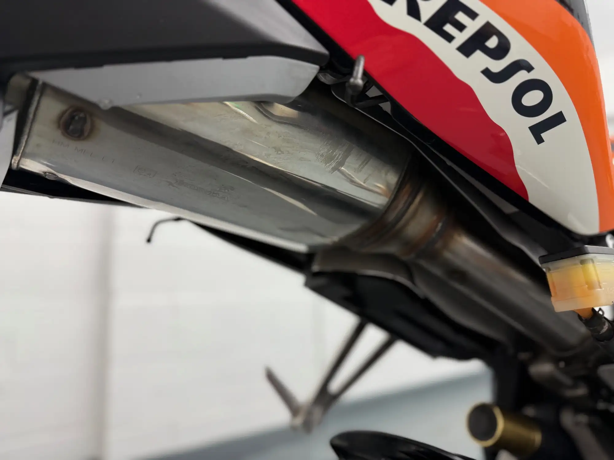 2005 Honda CBR1000RR SC57 FireBlade 998cc-For Sale