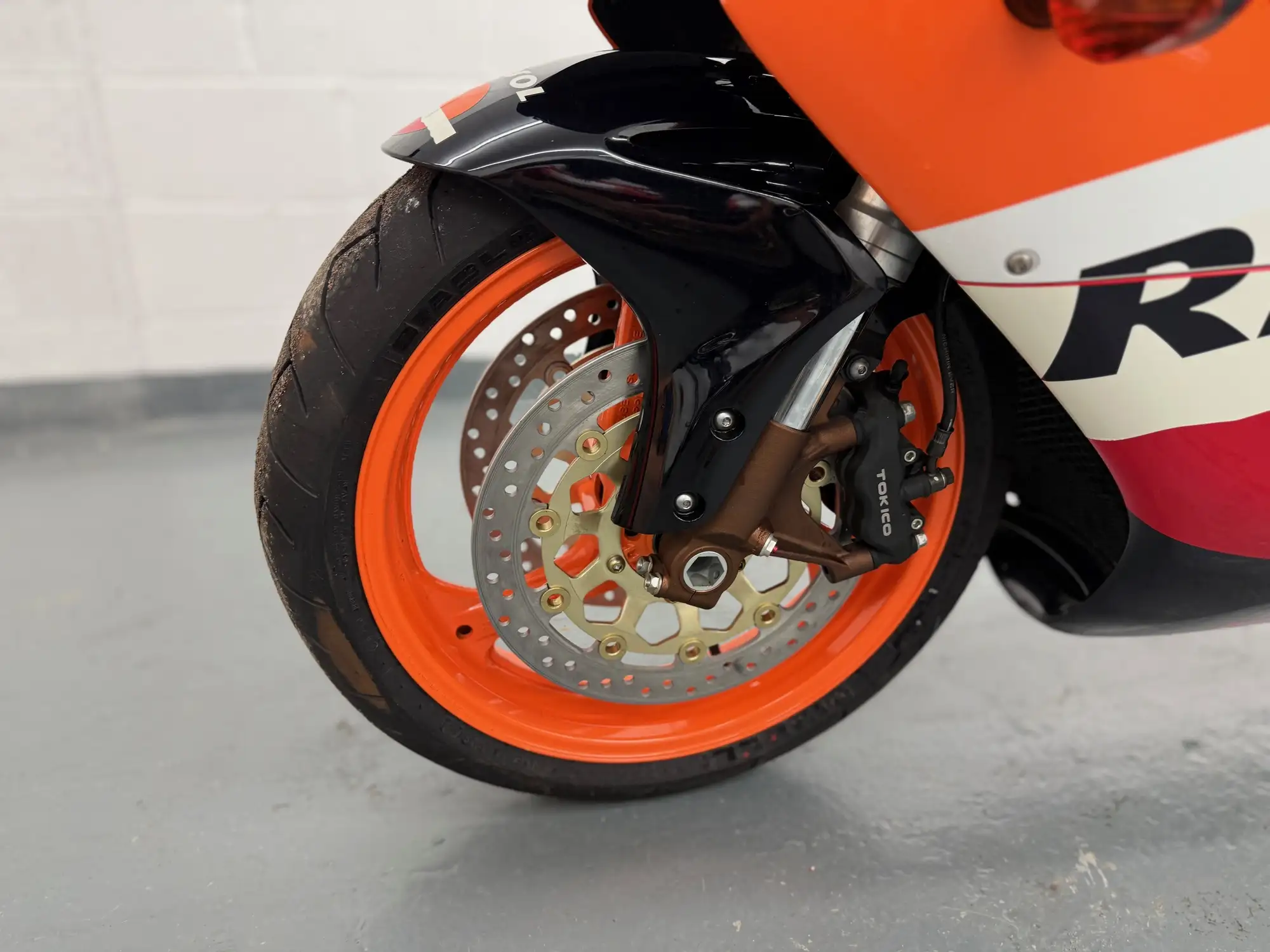 2005 Honda CBR1000RR SC57 FireBlade 998cc-For Sale