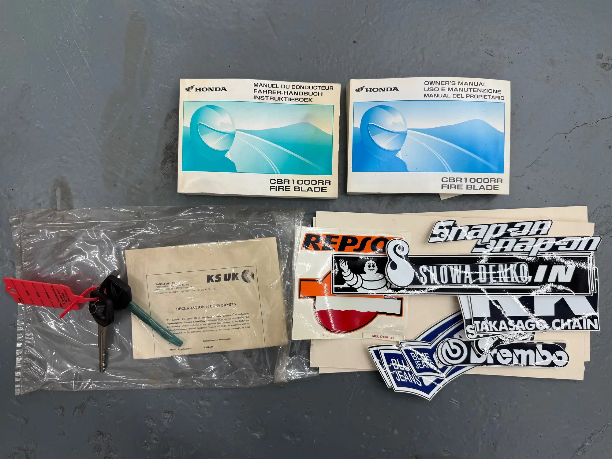 2005 Honda CBR1000RR SC57 FireBlade 998cc-For Sale