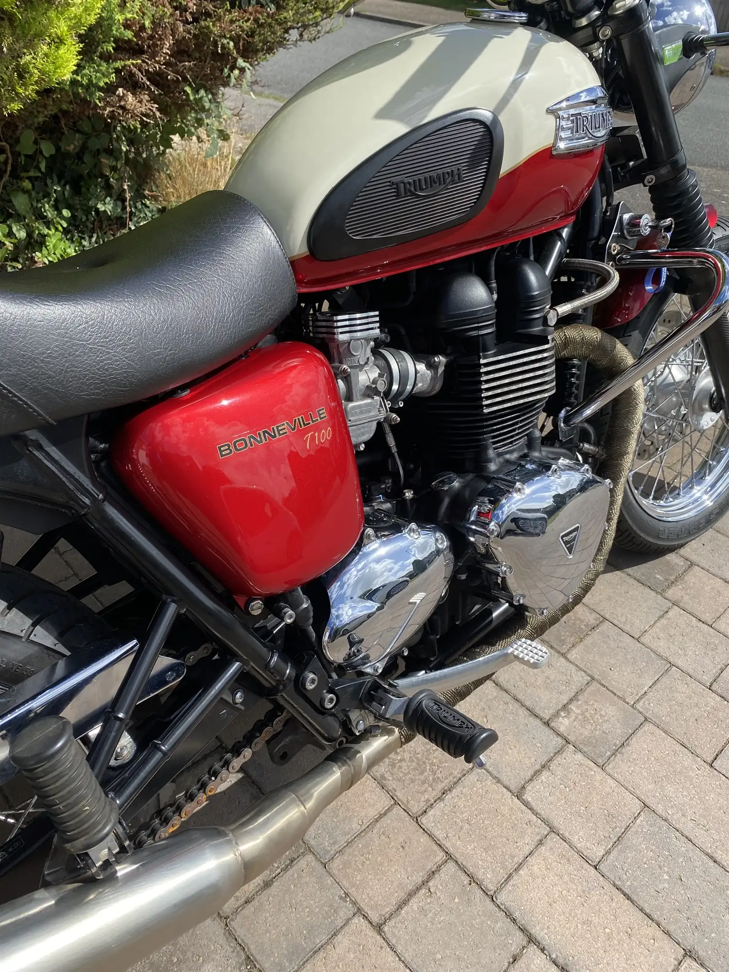 2013 Triumph Bonneville T100 865cc-For Sale