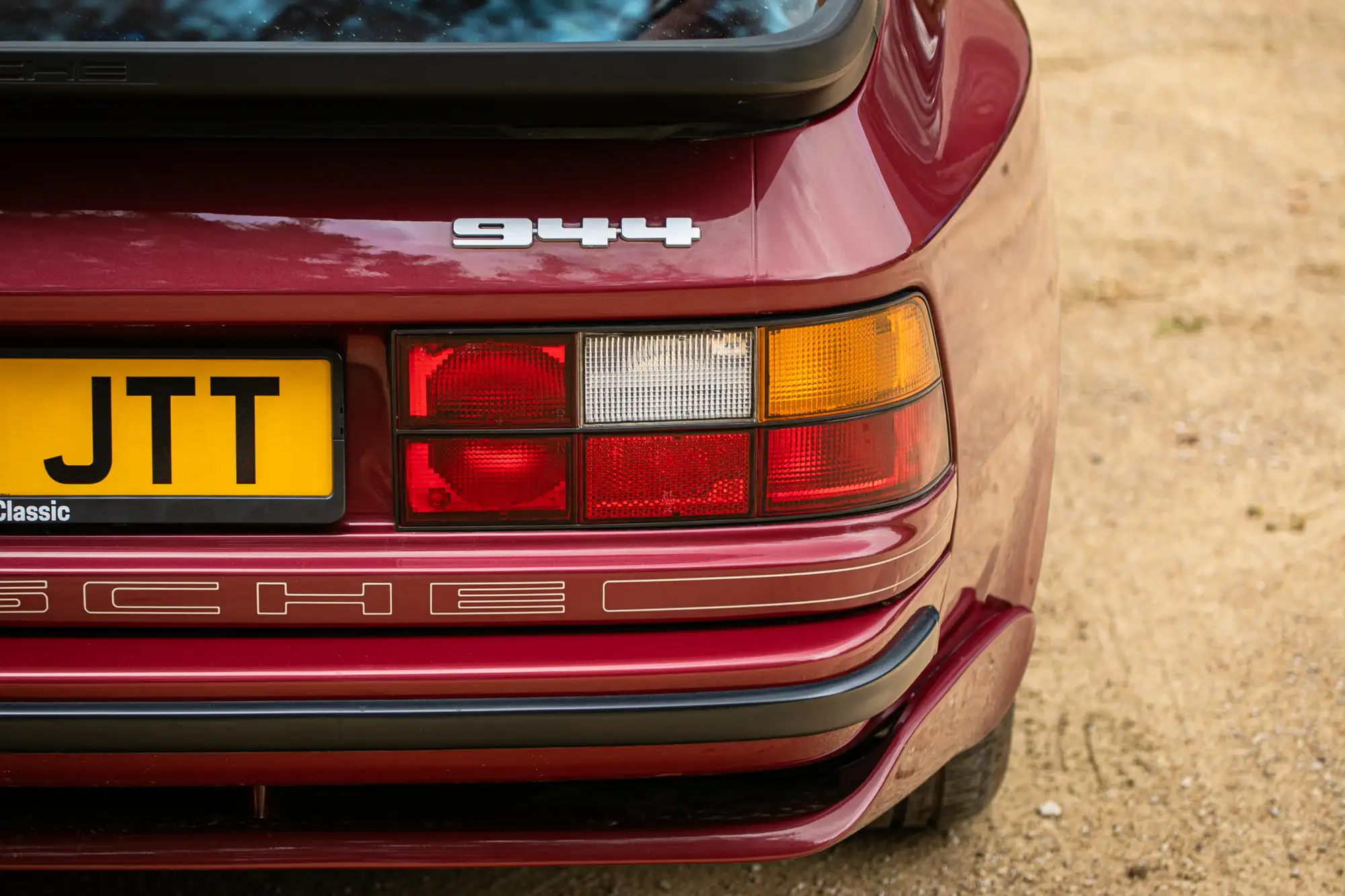 1989 Porsche 944 Lux S2 (2.7-Litre)-For Sale