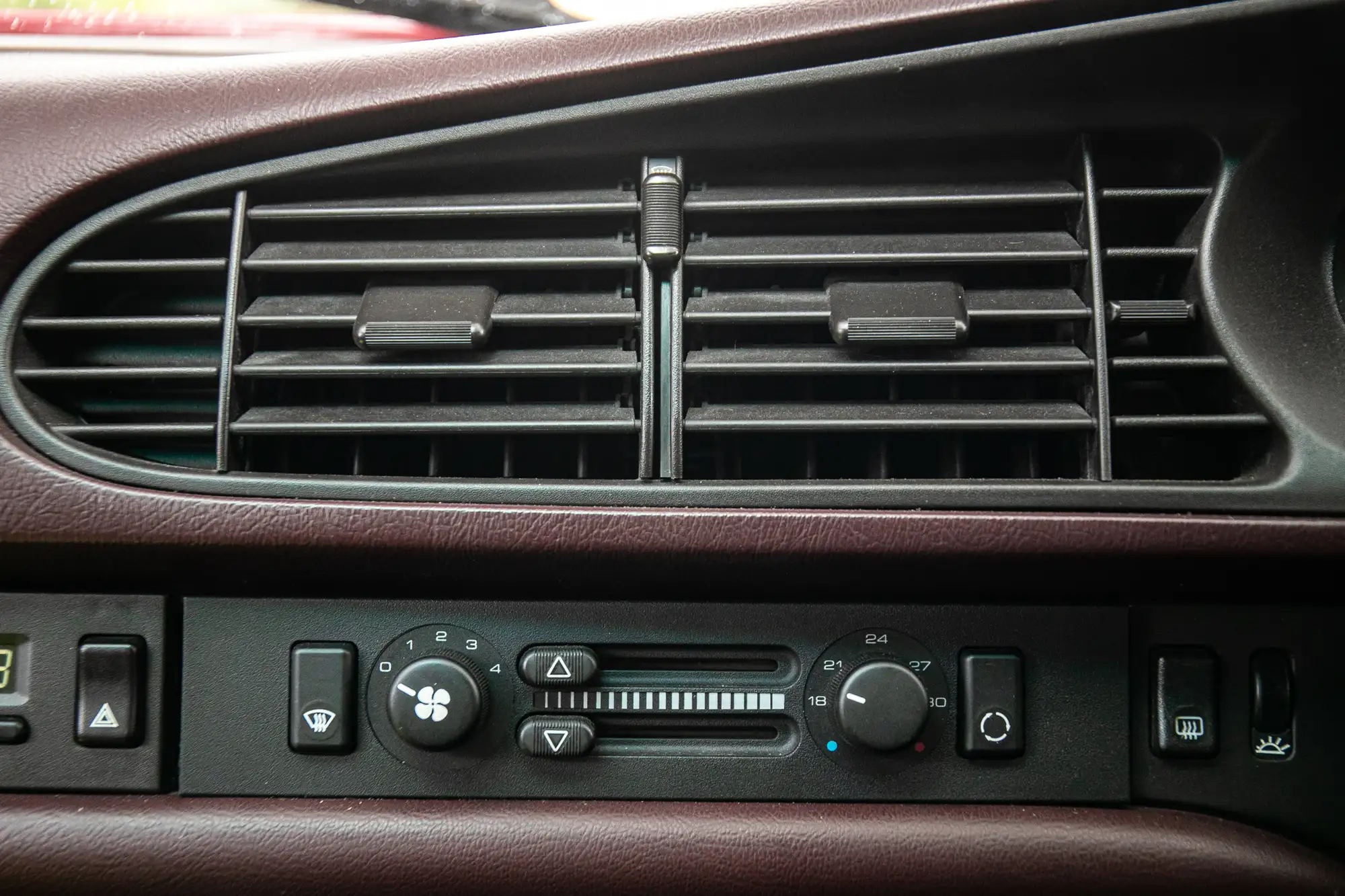 1989 Porsche 944 Lux S2 (2.7-Litre)-For Sale