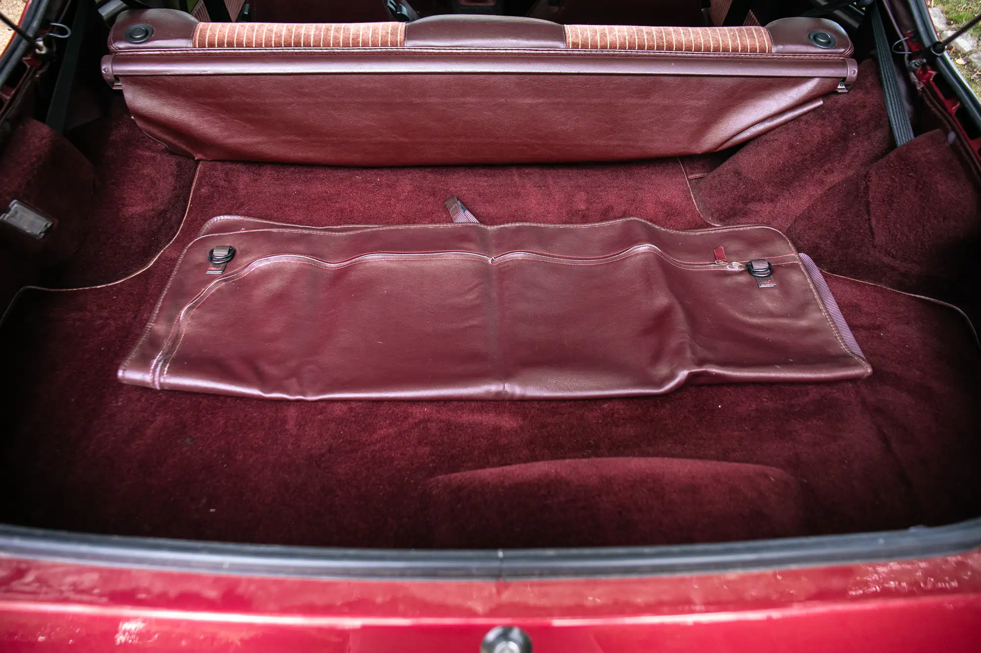 1989 Porsche 944 Lux S2 (2.7-Litre)-For Sale