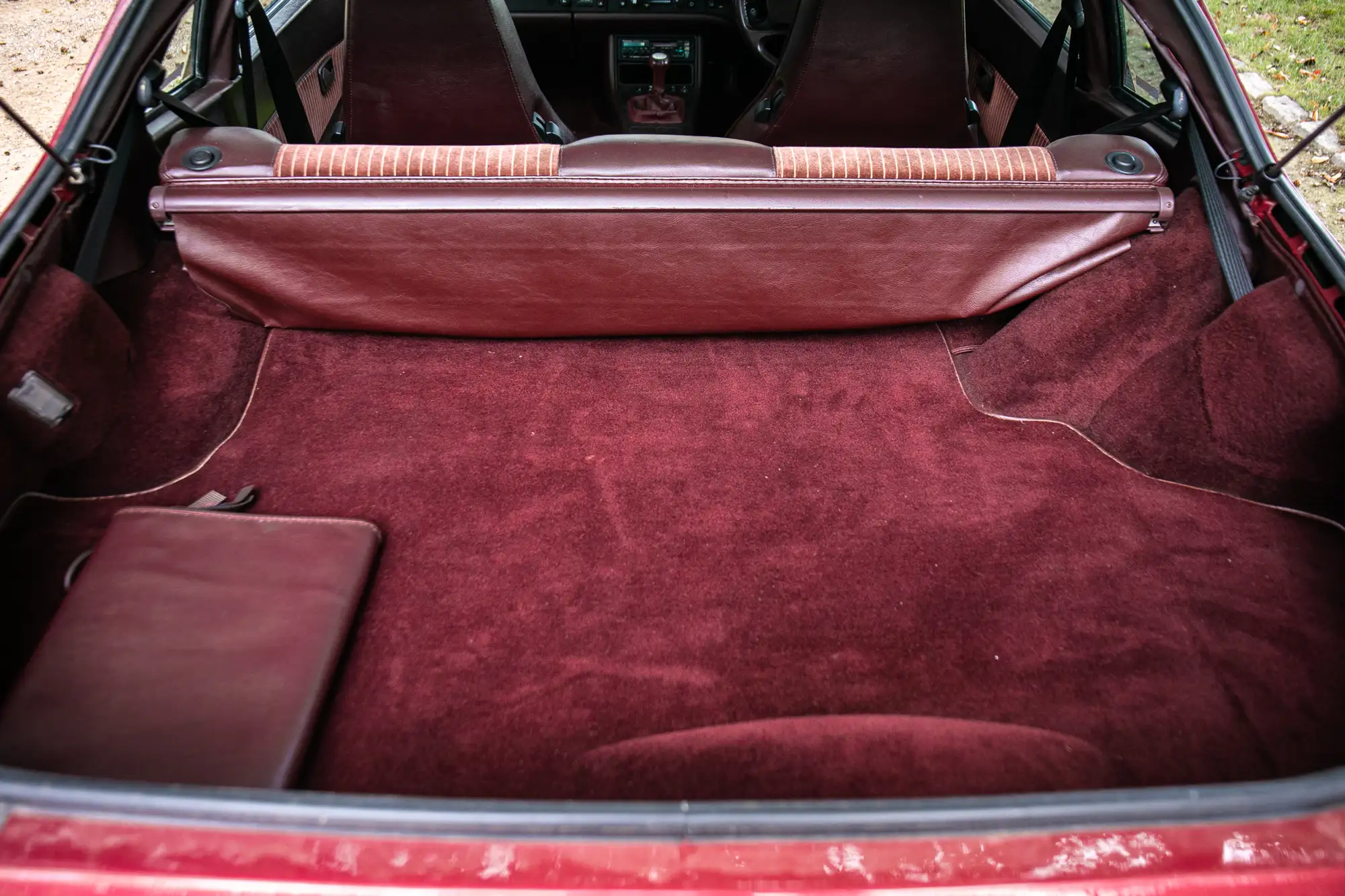 1989 Porsche 944 Lux S2 (2.7-Litre)-For Sale