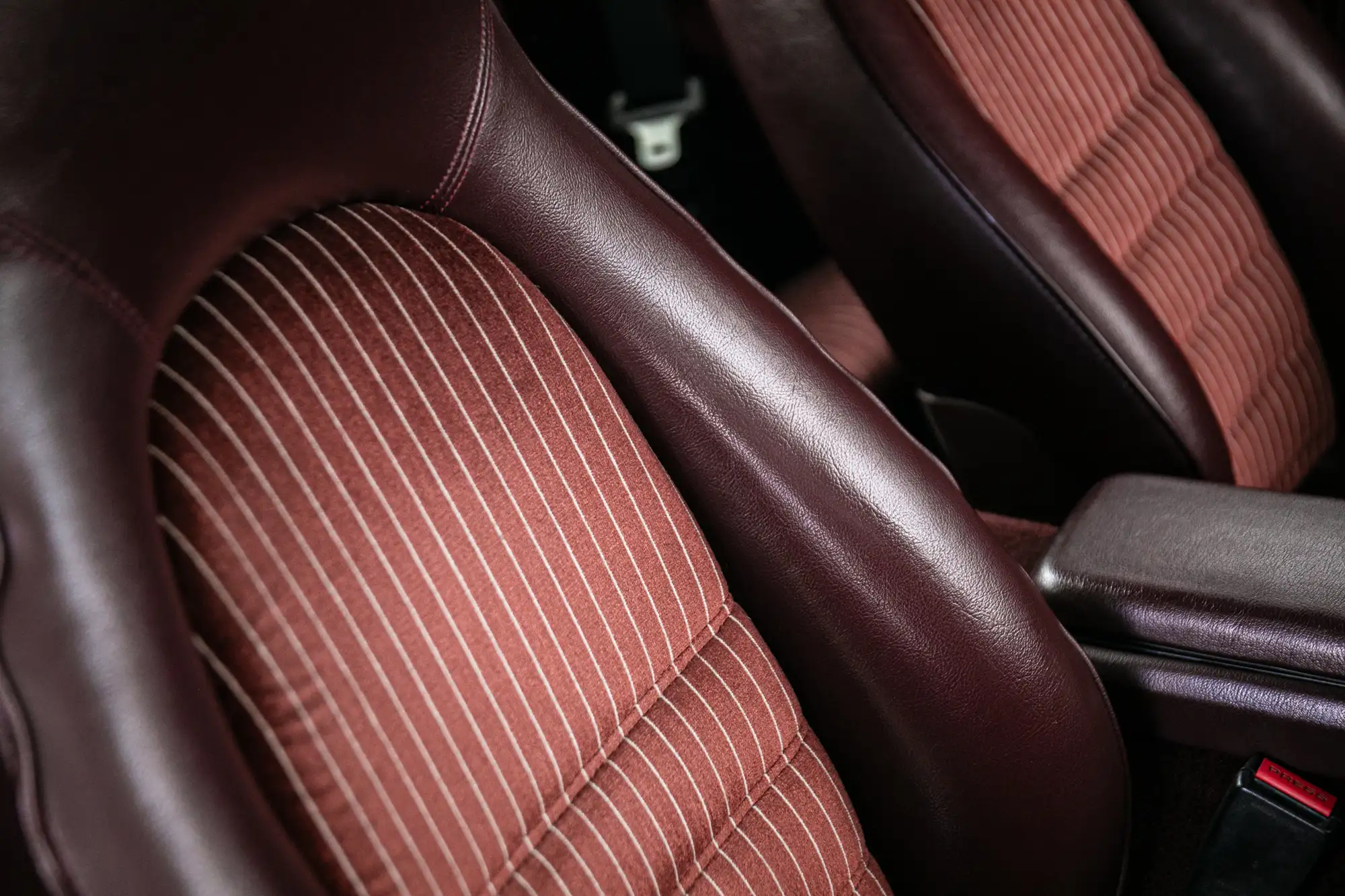 1989 Porsche 944 Lux S2 (2.7-Litre)-For Sale