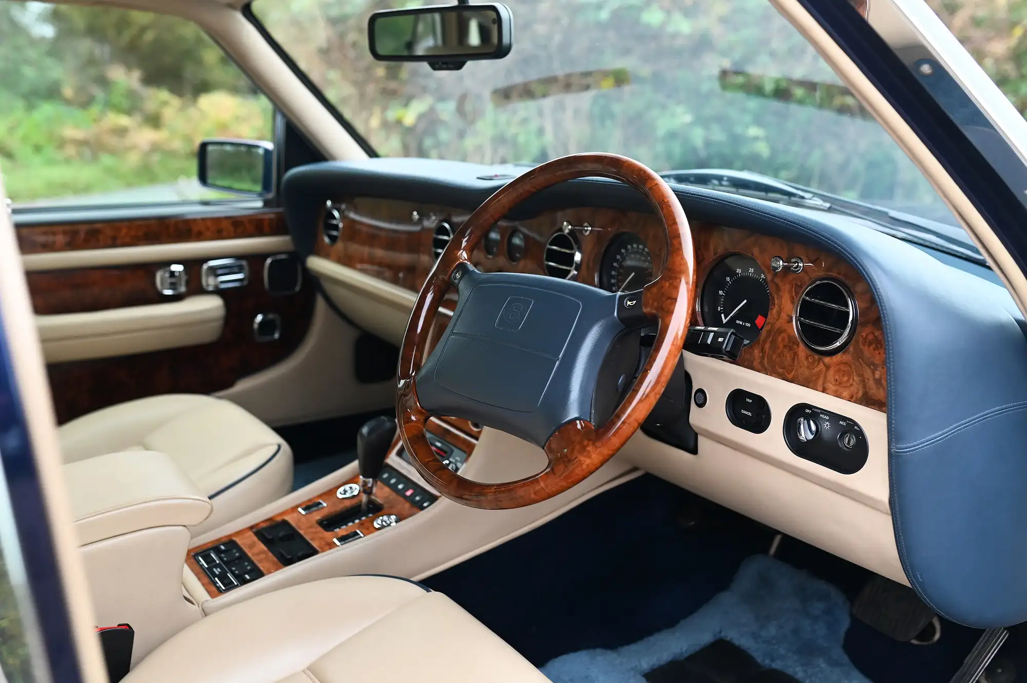 1996 Bentley Turbo R-Sold