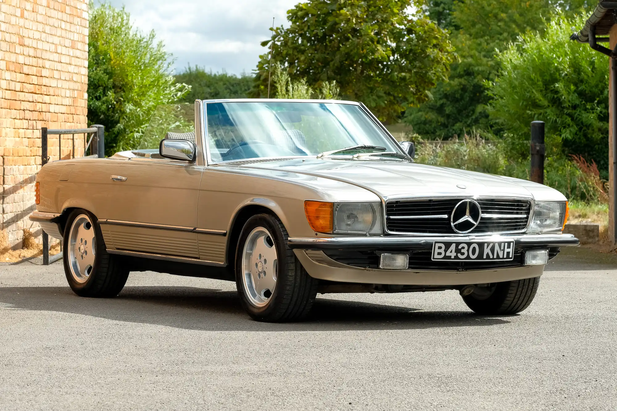 1984 Mercedes-Benz 500SL Convertible-For Sale