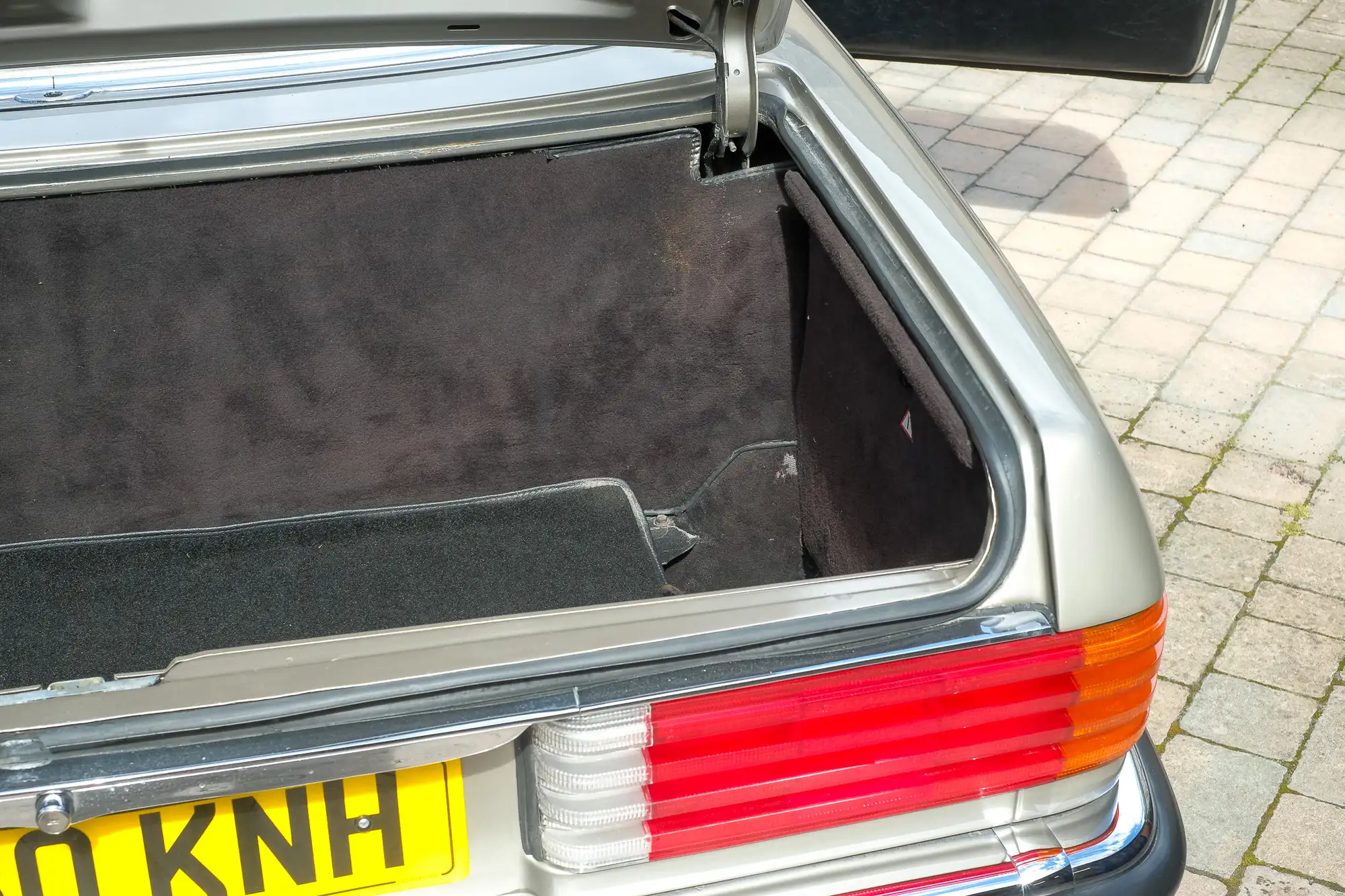 1984 Mercedes-Benz 500SL Convertible-For Sale