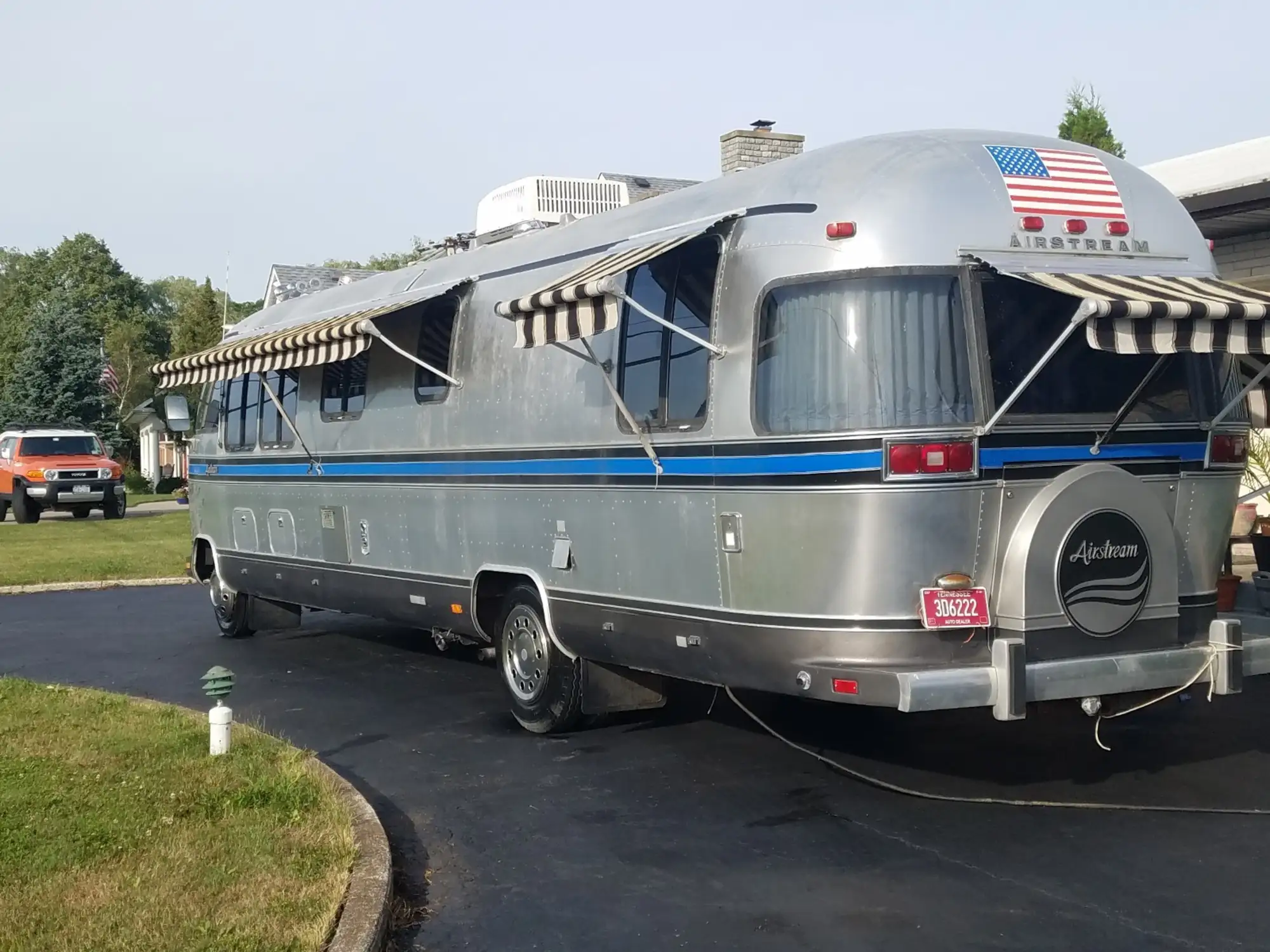1982 Airstream 310 Motorhome-For Sale