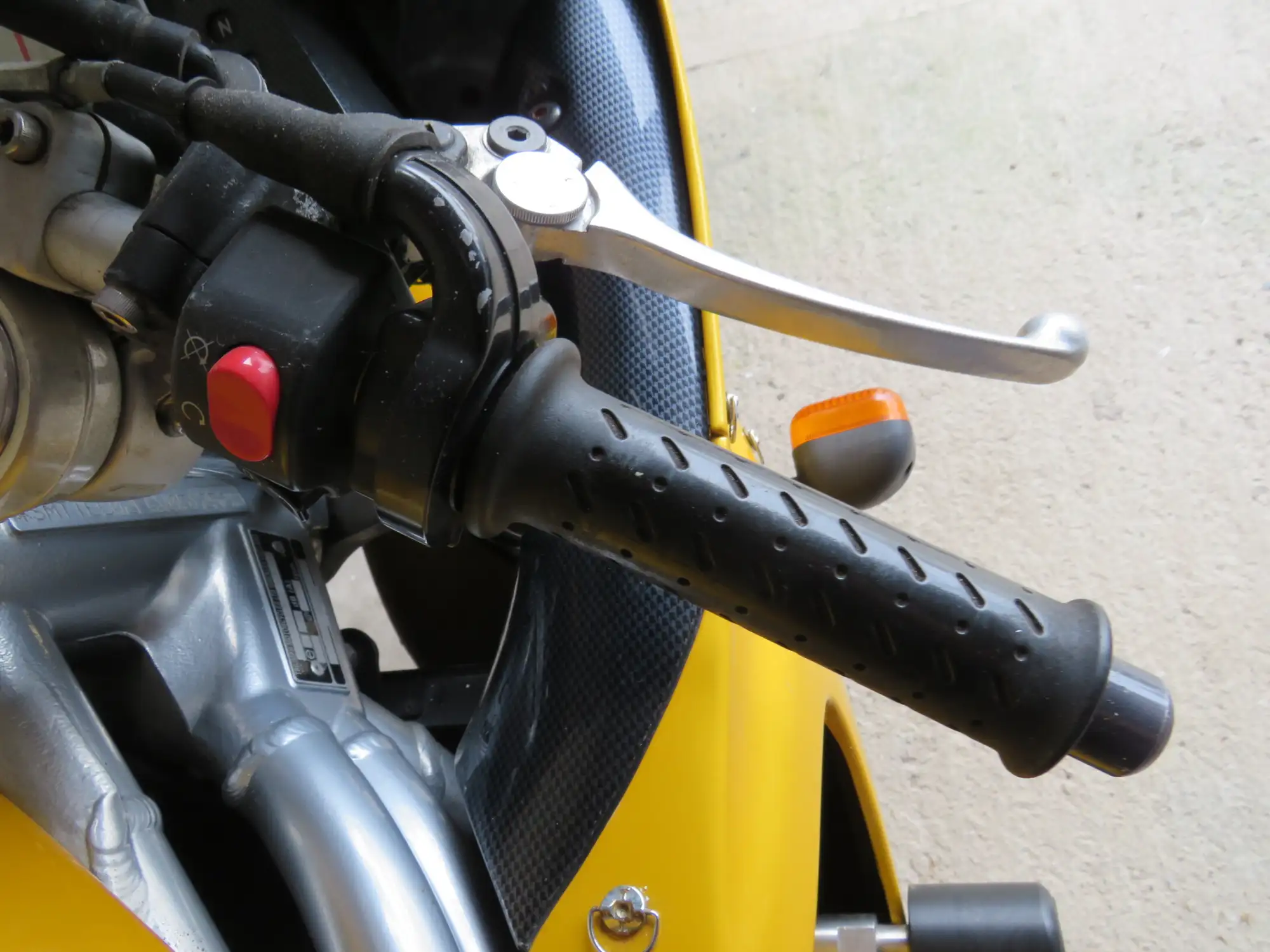 1997 Triumph T595 Daytona 955cc-For Sale