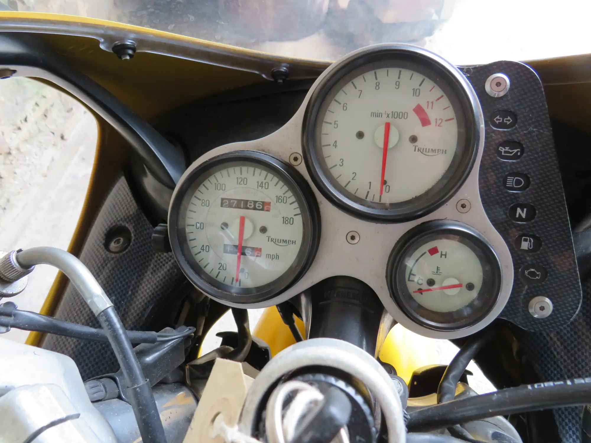 1997 Triumph T595 Daytona 955cc-For Sale