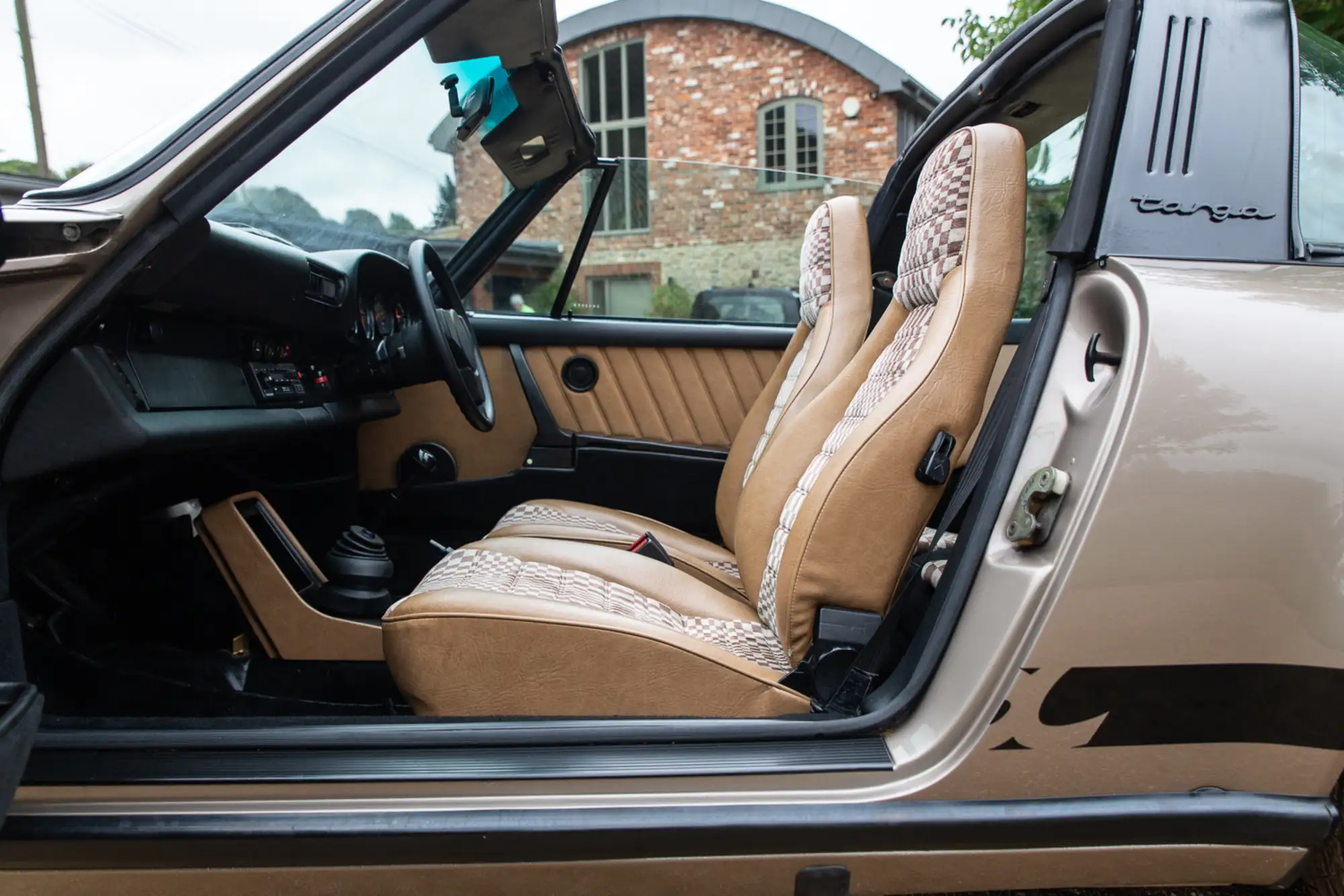 1982 Porsche 911 SC Targa-Sold