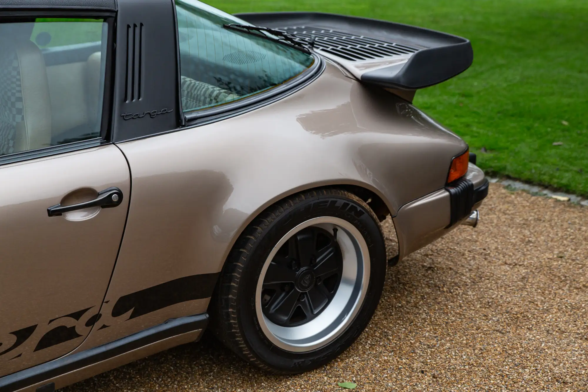 1982 Porsche 911 SC Targa-Sold