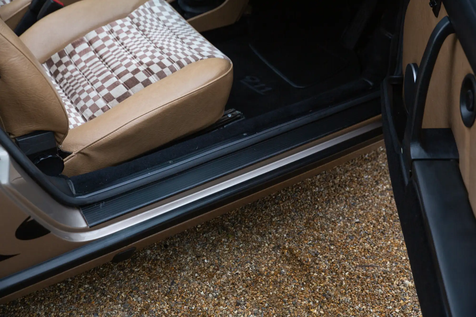 1982 Porsche 911 SC Targa-Sold