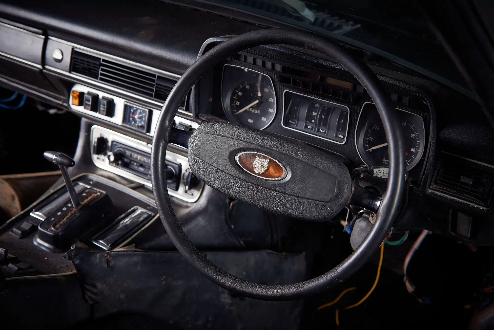 1975 Jaguar XJ-S V12 LHD Pre HE Automatic-Sold