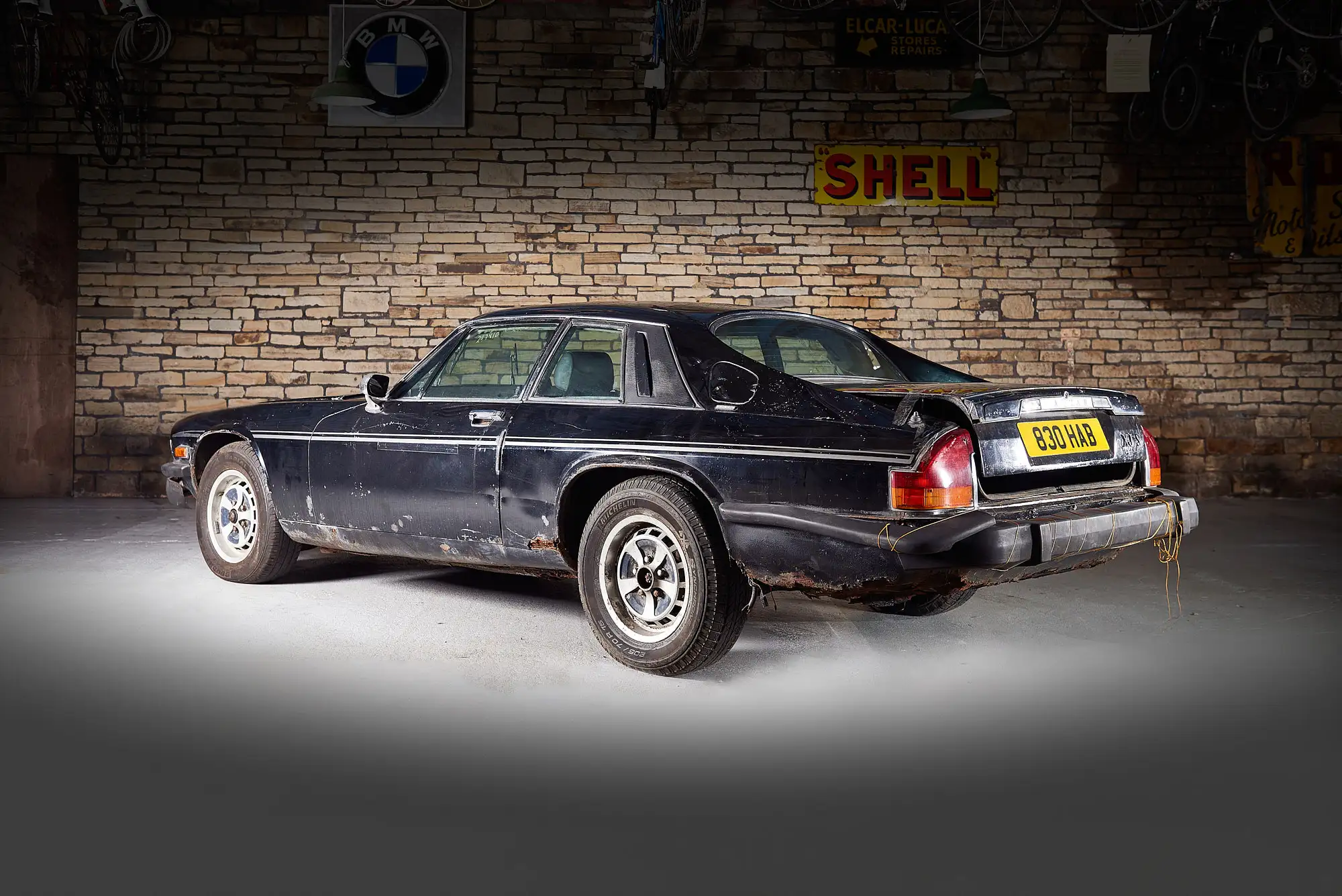 1975 Jaguar XJ-S V12 LHD Pre HE Automatic-Sold