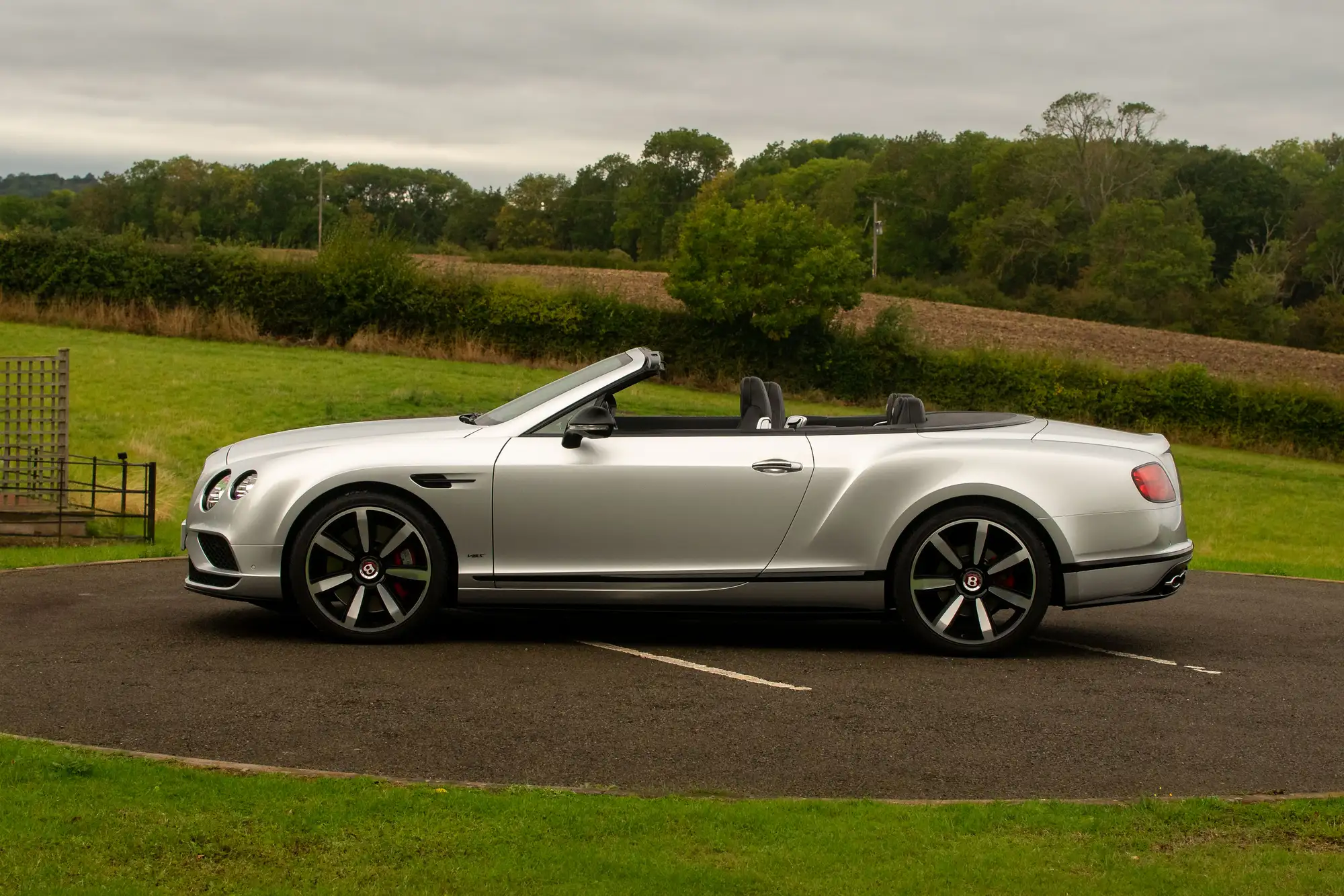 2016 Bentley Continental GTC V8S Mulliner-Sold