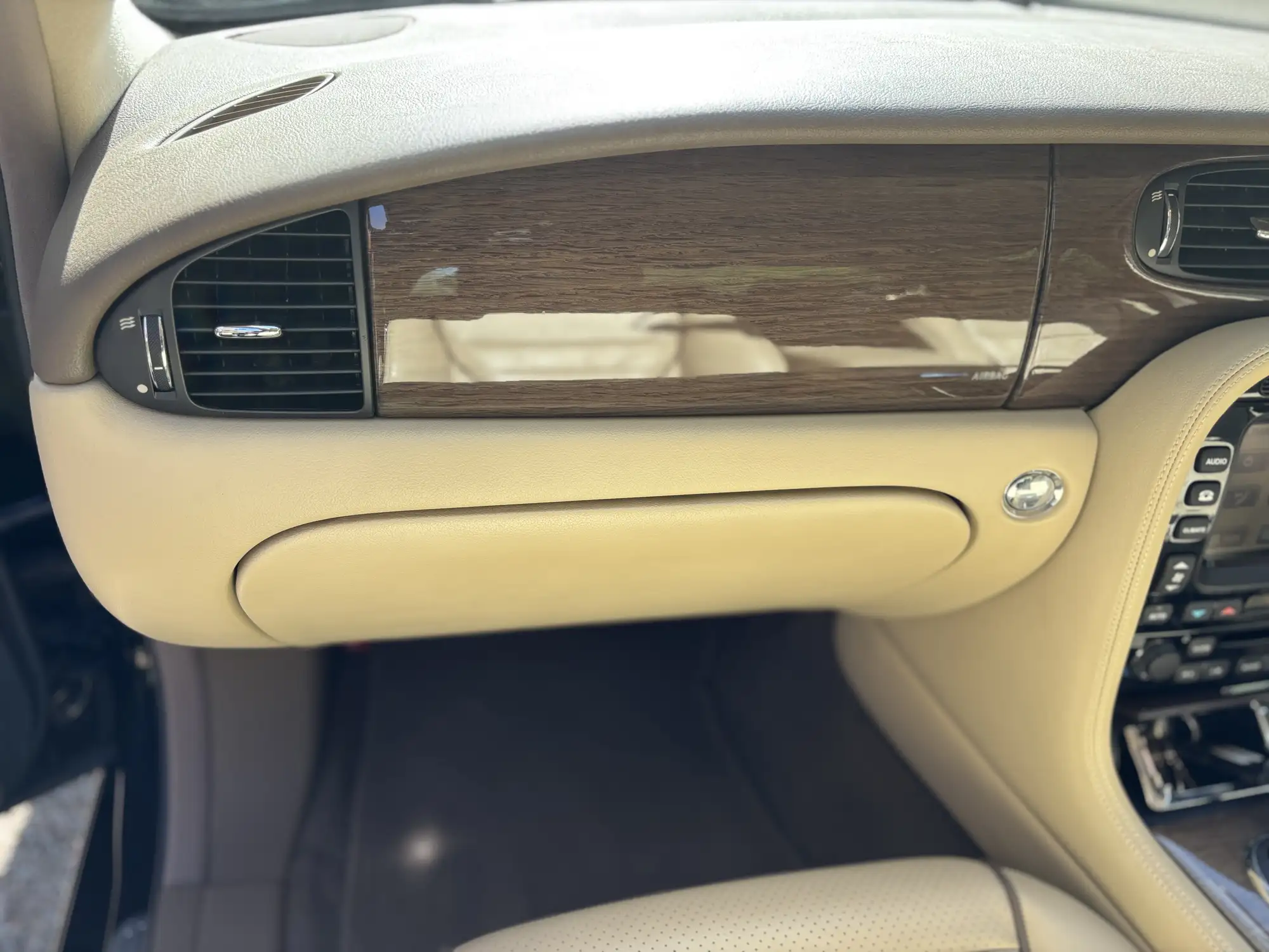 2009 Jaguar XJ X358 3.0 - Final Edition