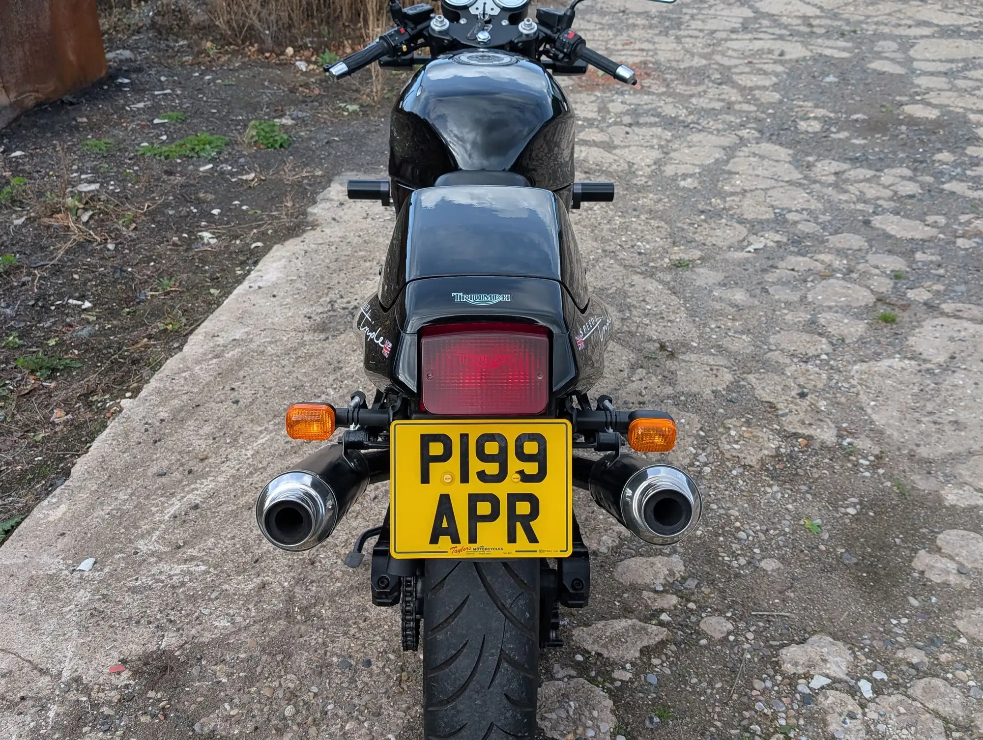 1997 Triumph Speed Triple 750 749cc-Sold