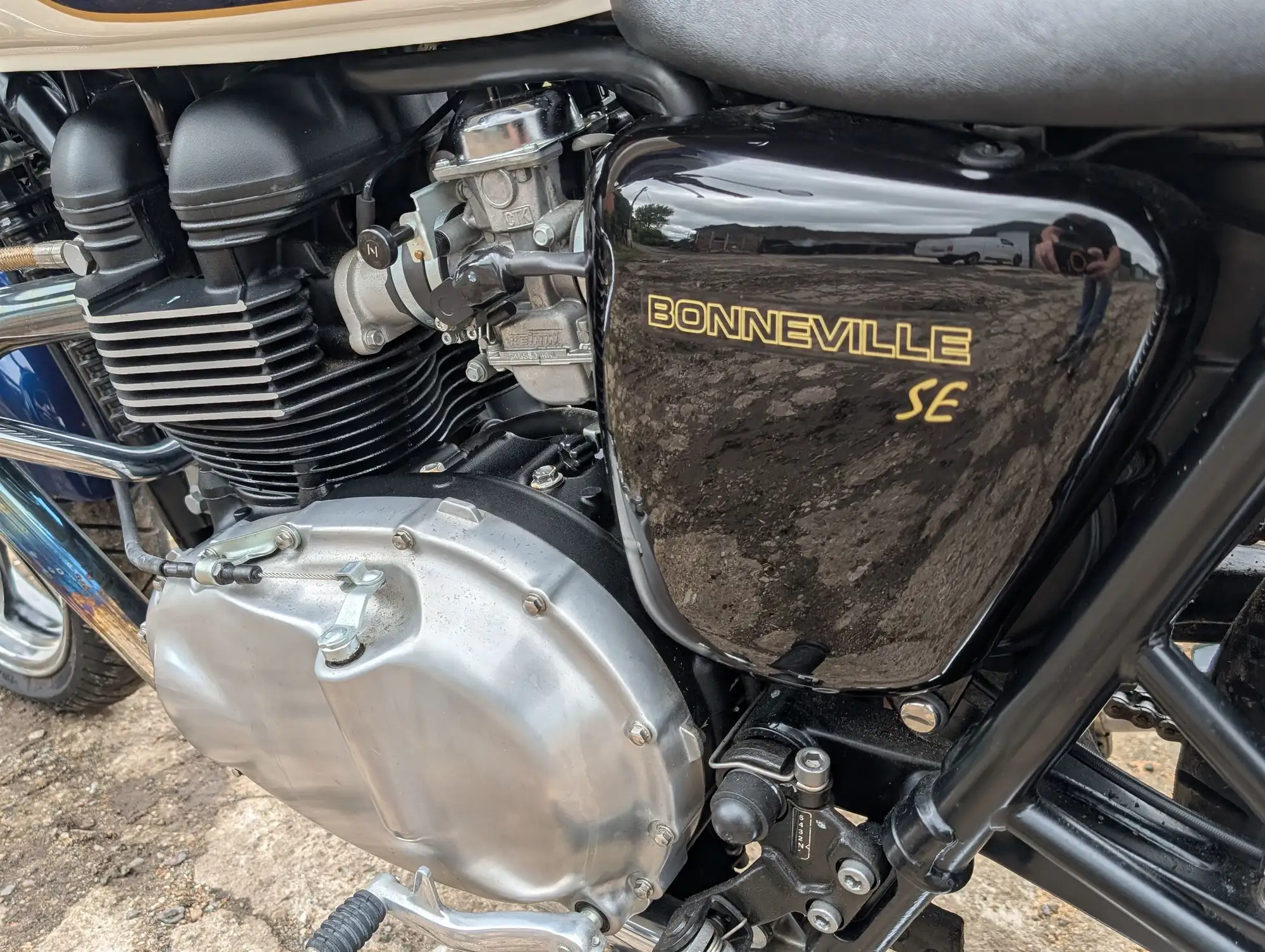 2009 Triumph Bonneville SE  865cc 306 miles-For Sale