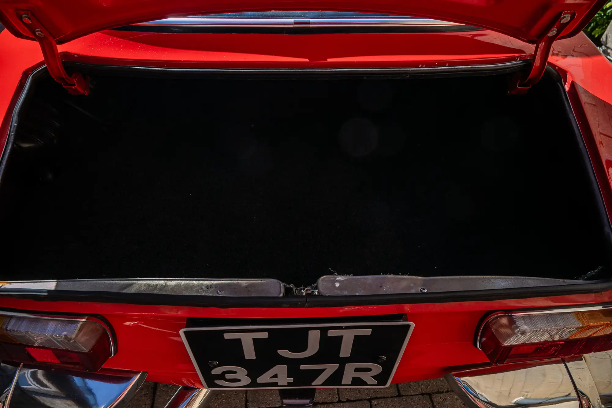 1975 Alfa Romeo 2000 GT Veloce (105.22)-Sold